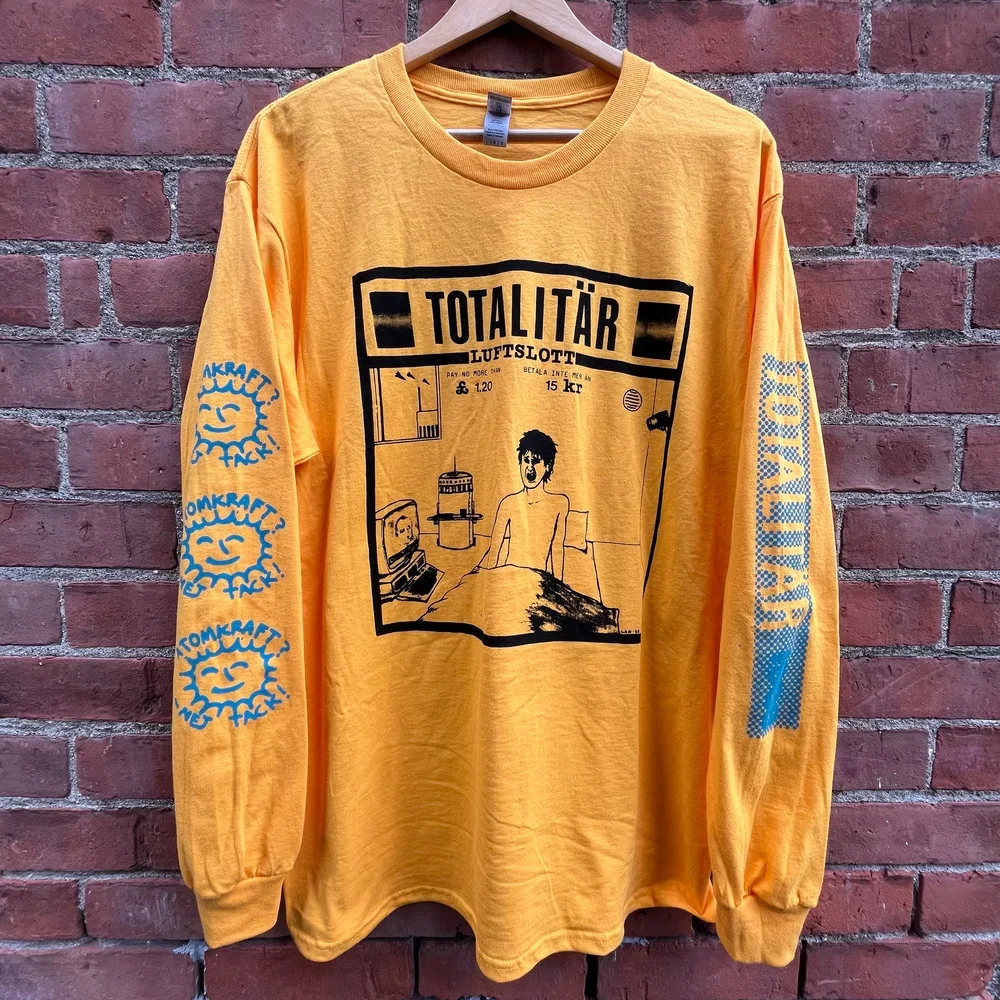 Totalitär "Luftslott" Longsleeve (2 small left)