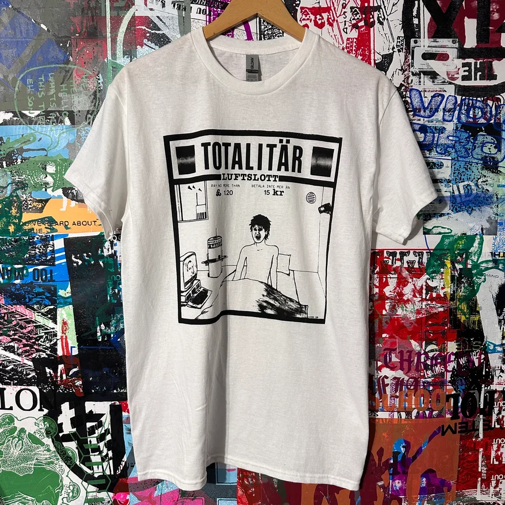 Totalitär "Luftslott" T-Shirt