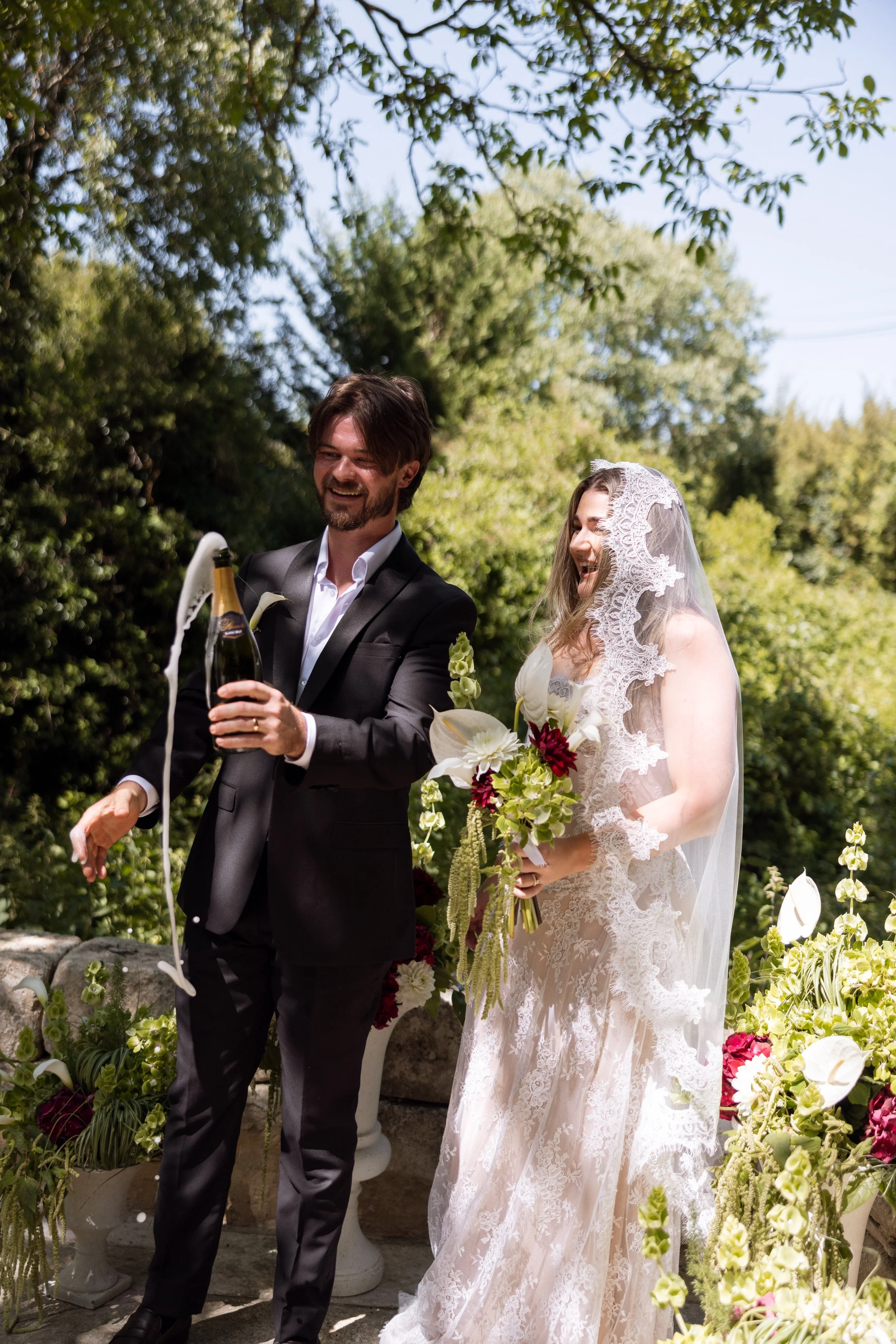 Liv&Logan-europe elopement-small-11.jpg