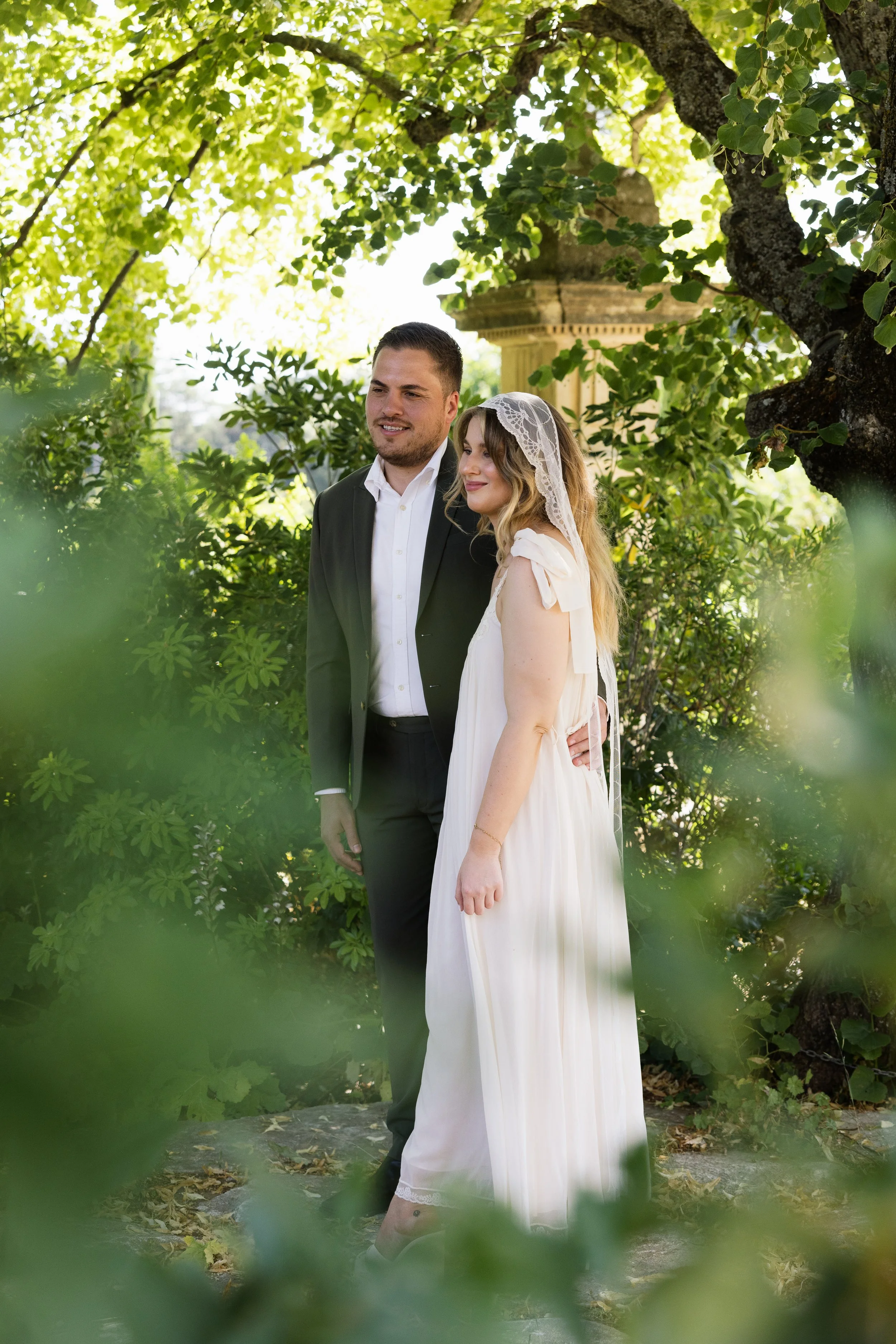 Hannah & Jordan-europe elopement-small-7.jpg