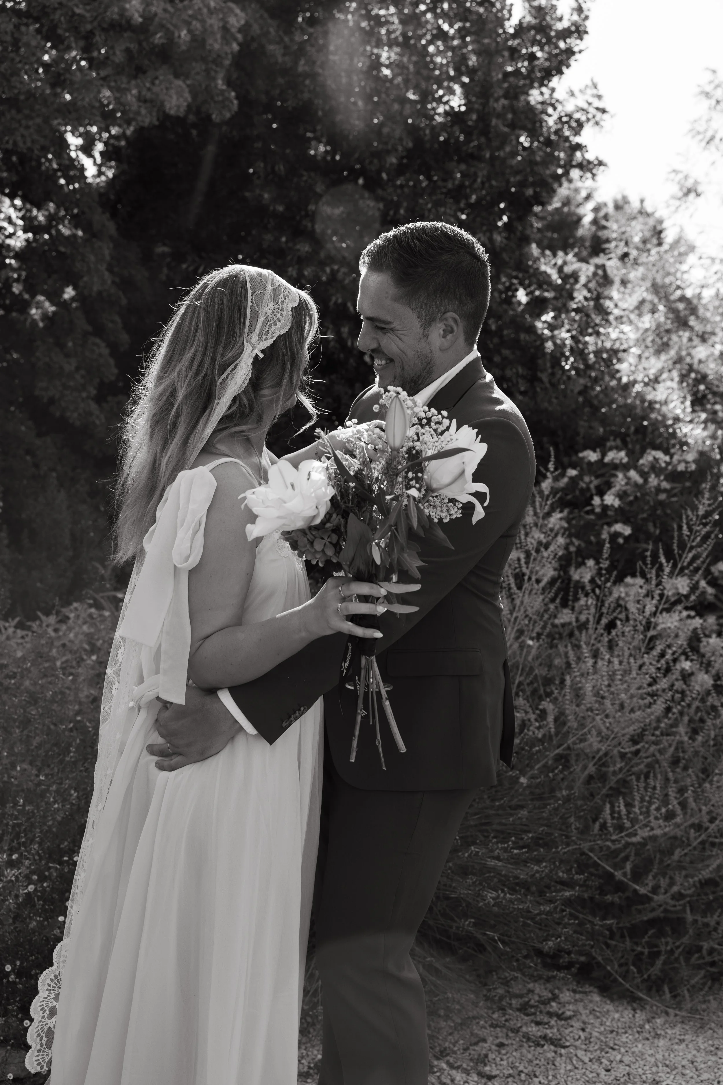 Hannah & Jordan-europe elopement-small-11.jpg