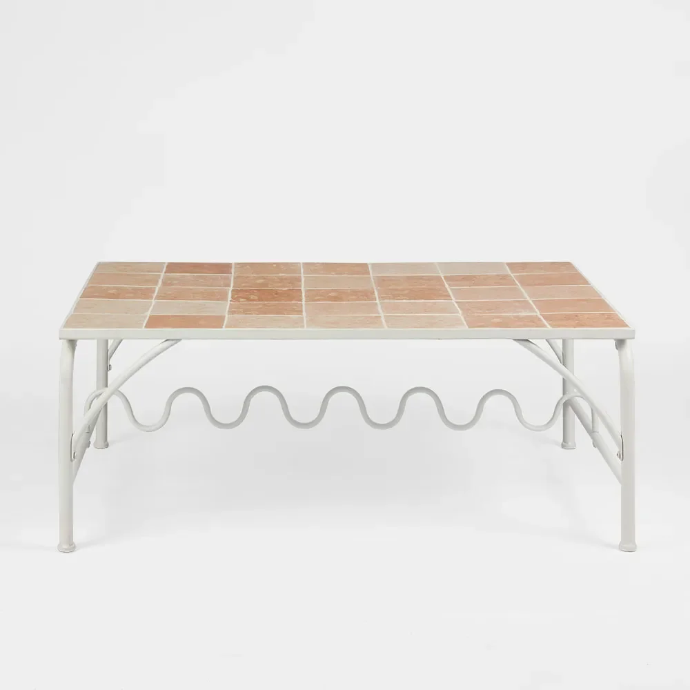 Wira Coffee Table Outdoor
