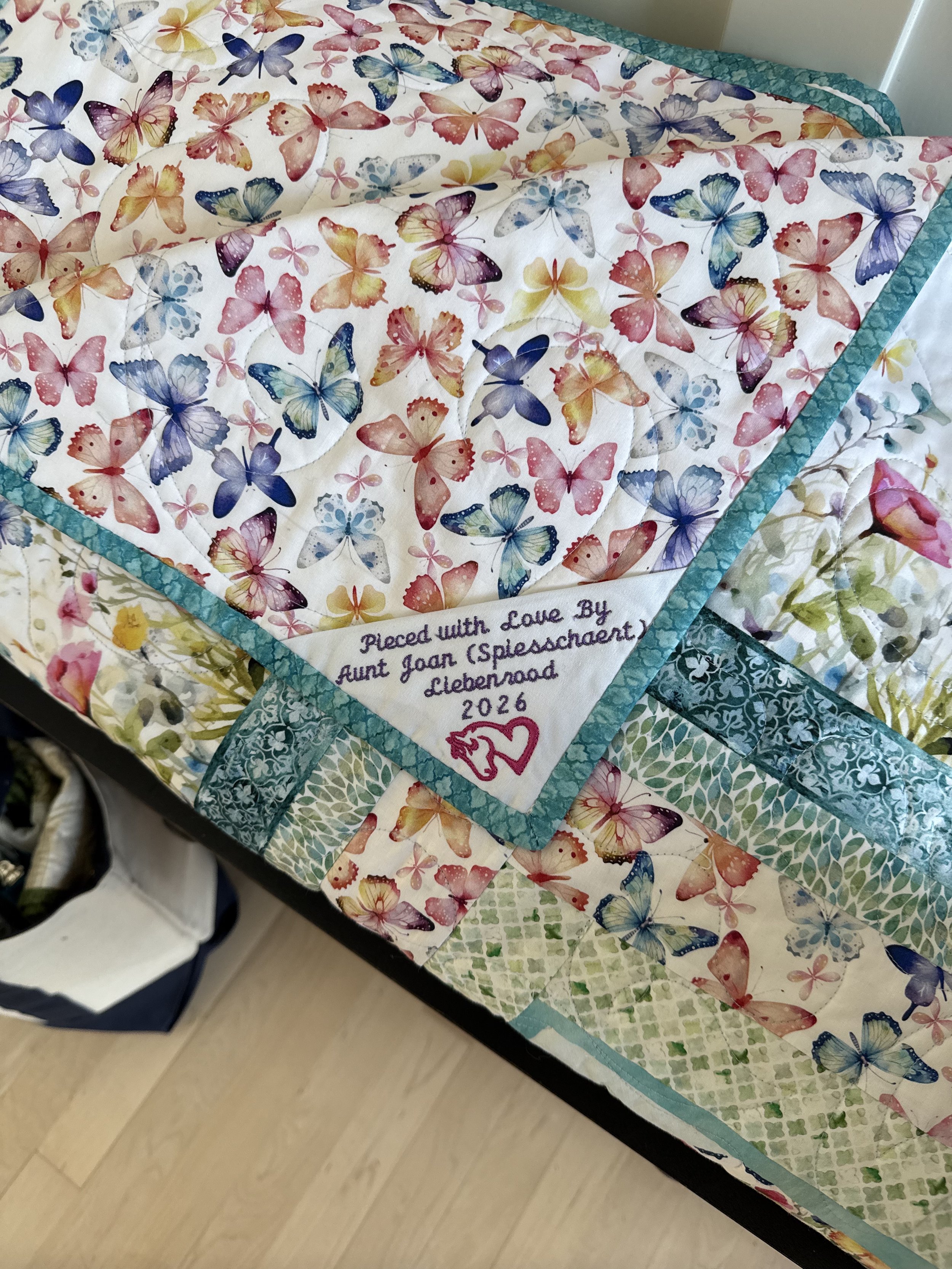 Embroidered Quilt Label and Binding