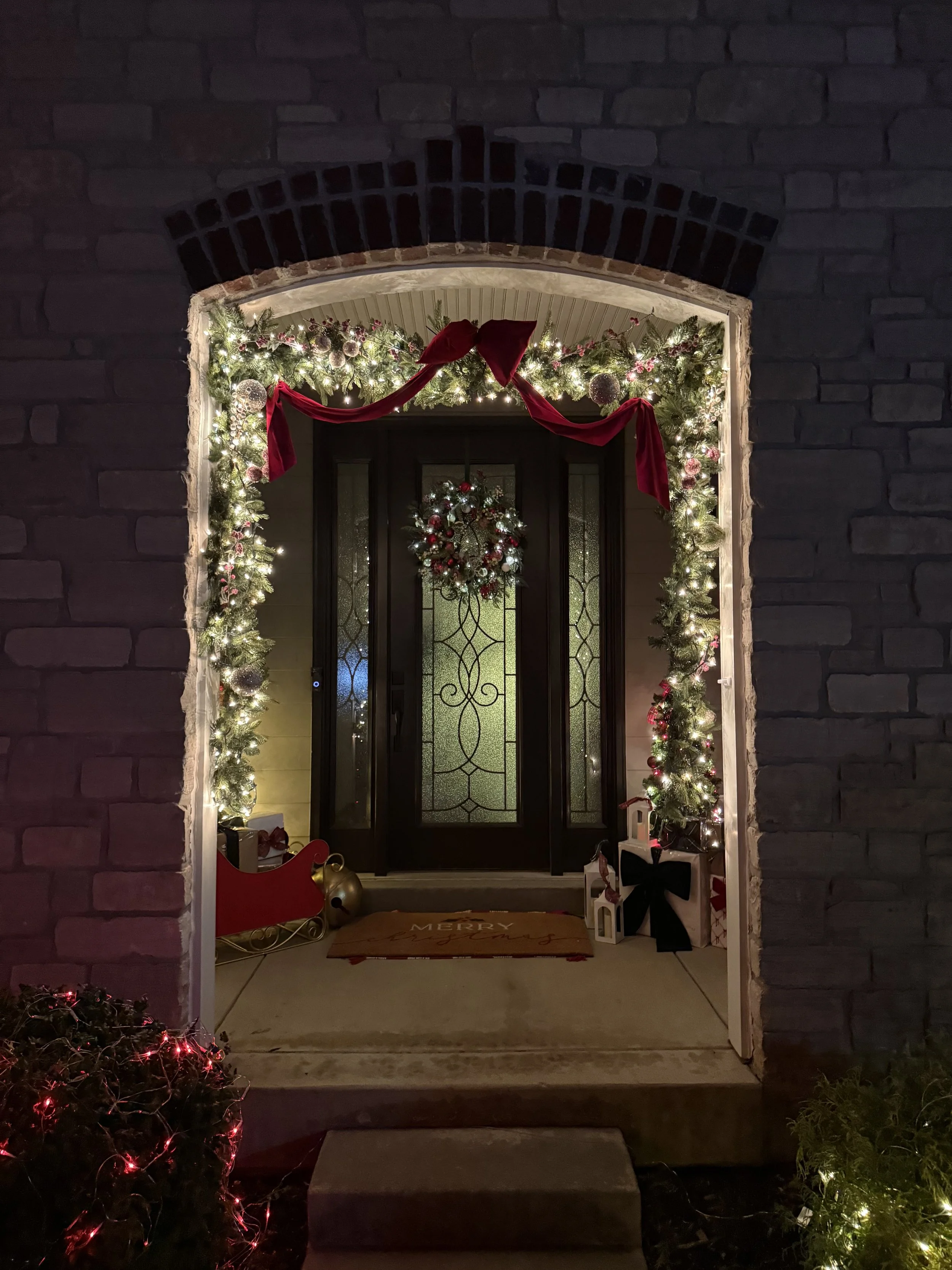 Christmas Porch Decorating in Wentzville, MO