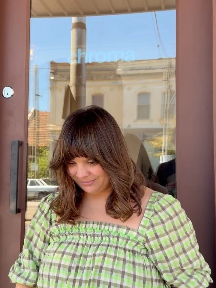 Last week we did our Rich Brunette Package for Shandelle 🤎

She wanted depth, richness and soft dimension &mdash; without going too light. We chose fine foils with tint instead of bleach to keep the colour luxe and prevent it fading out between visi