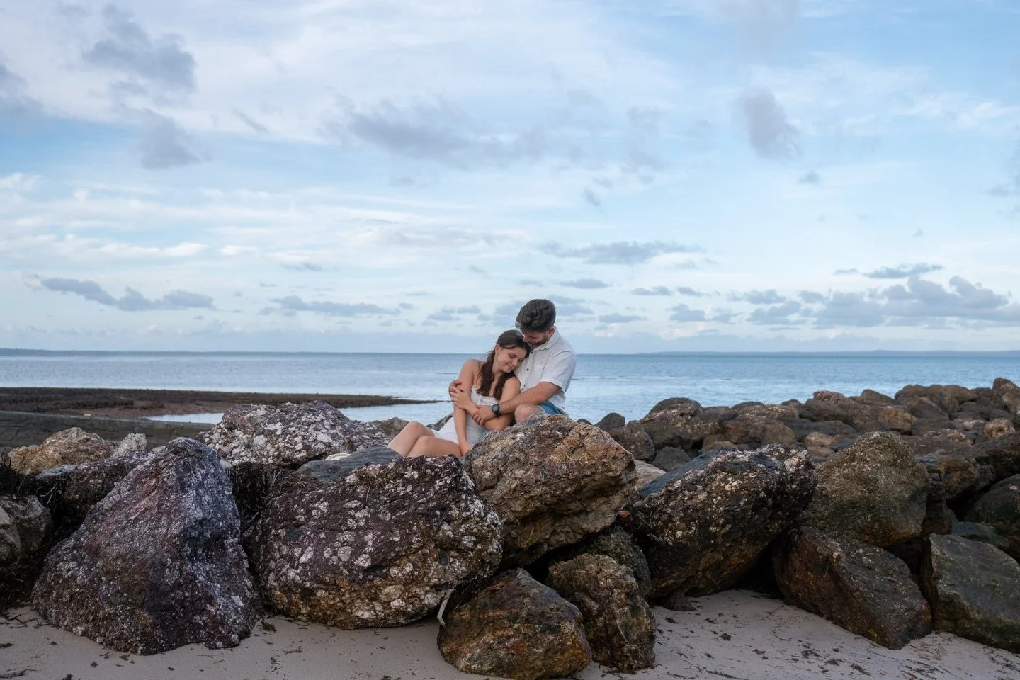 Boa and Boroka. 💕

#brisbanephotographer #couplesphotography #beachphotoshoot #photographer #beachvibes