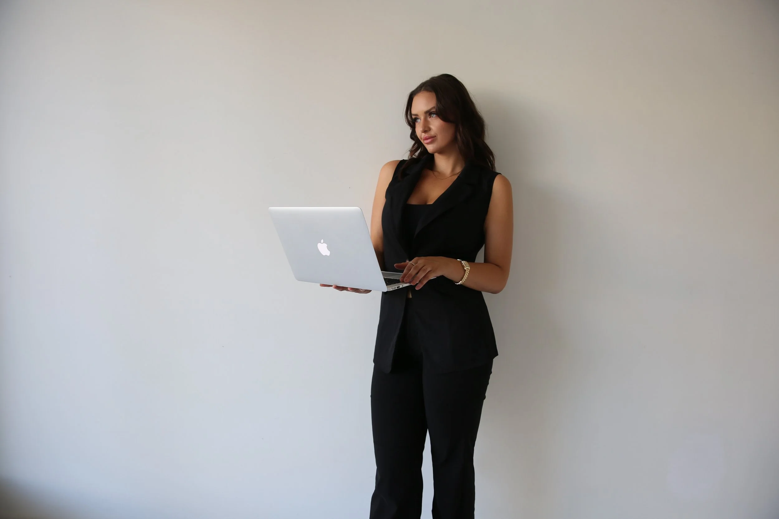 Founder of My Assistant Co. providing executive and personal assistant support for busy professionals and entrepreneurs