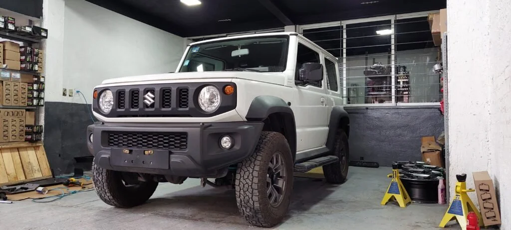 Reparación embrague y caja cambios Suzuki Jimny