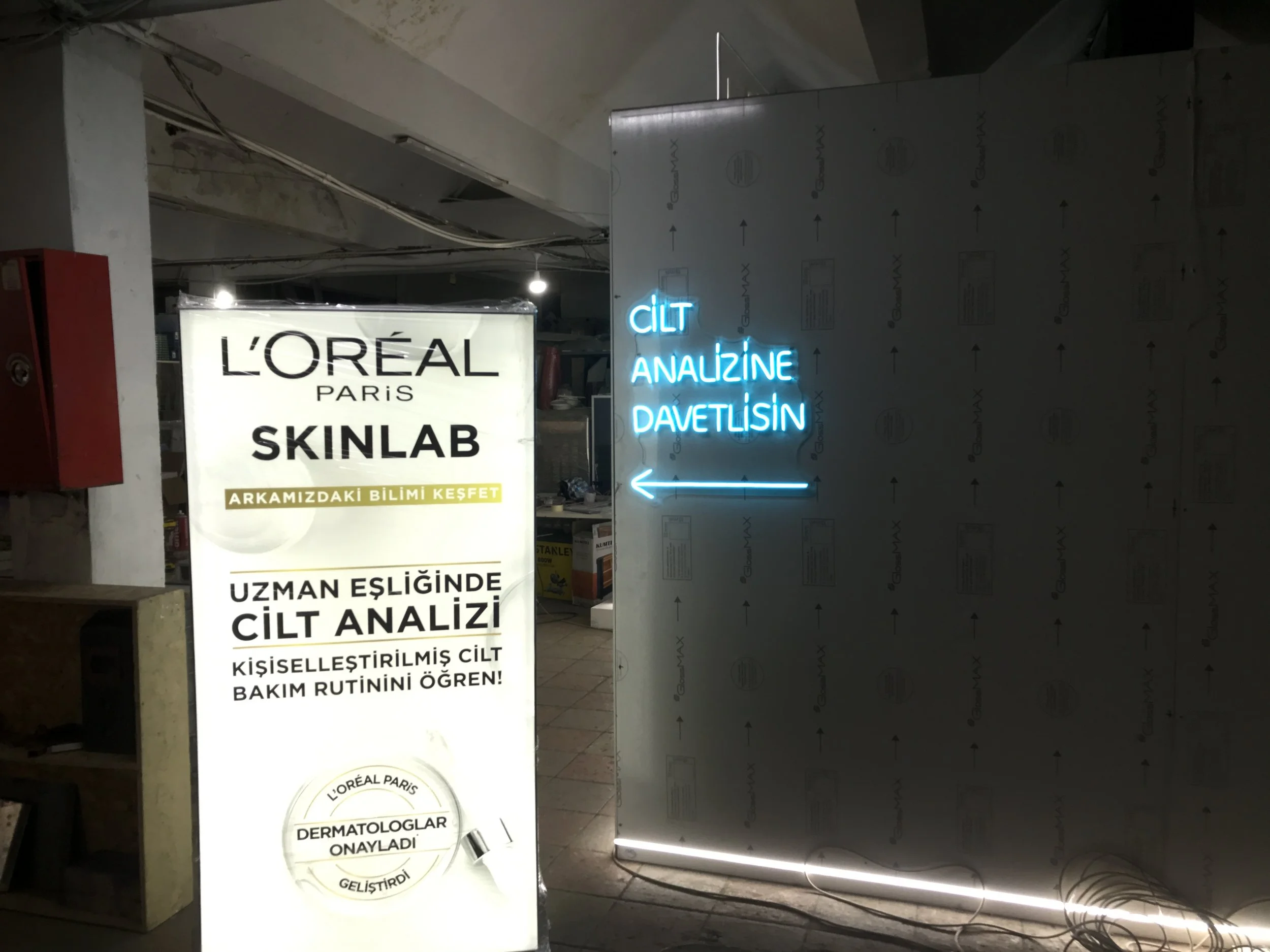 Stant Stand Etkinlik Tabela Lightbox Kiosk banko