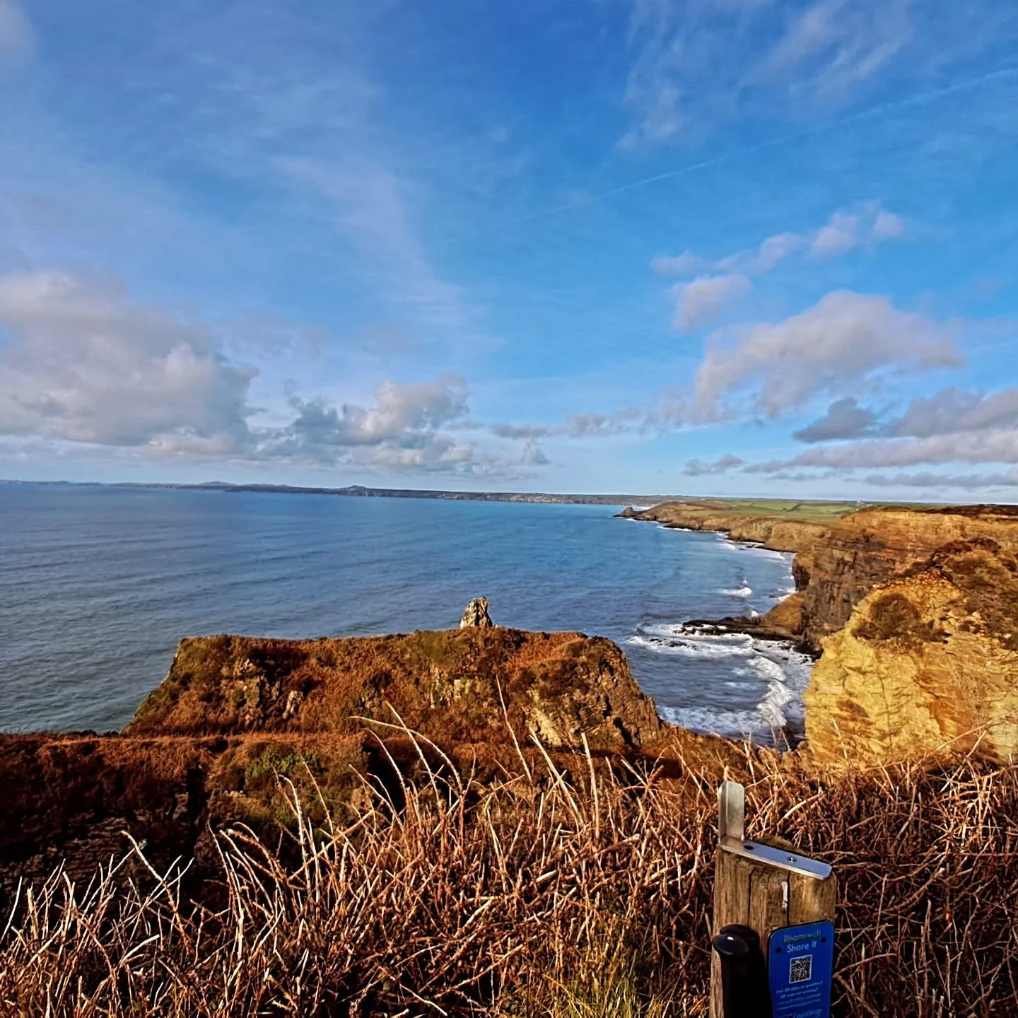 Fabulous mini break away with smashing old friends in Pembrokeshire. Land of my forefathers. Where my Great Grandad, Fred Hitchings, built and ran the steam boat ferries from Neyland to Pembroke Dock. Walking, eating (some of the best fish &amp; chip