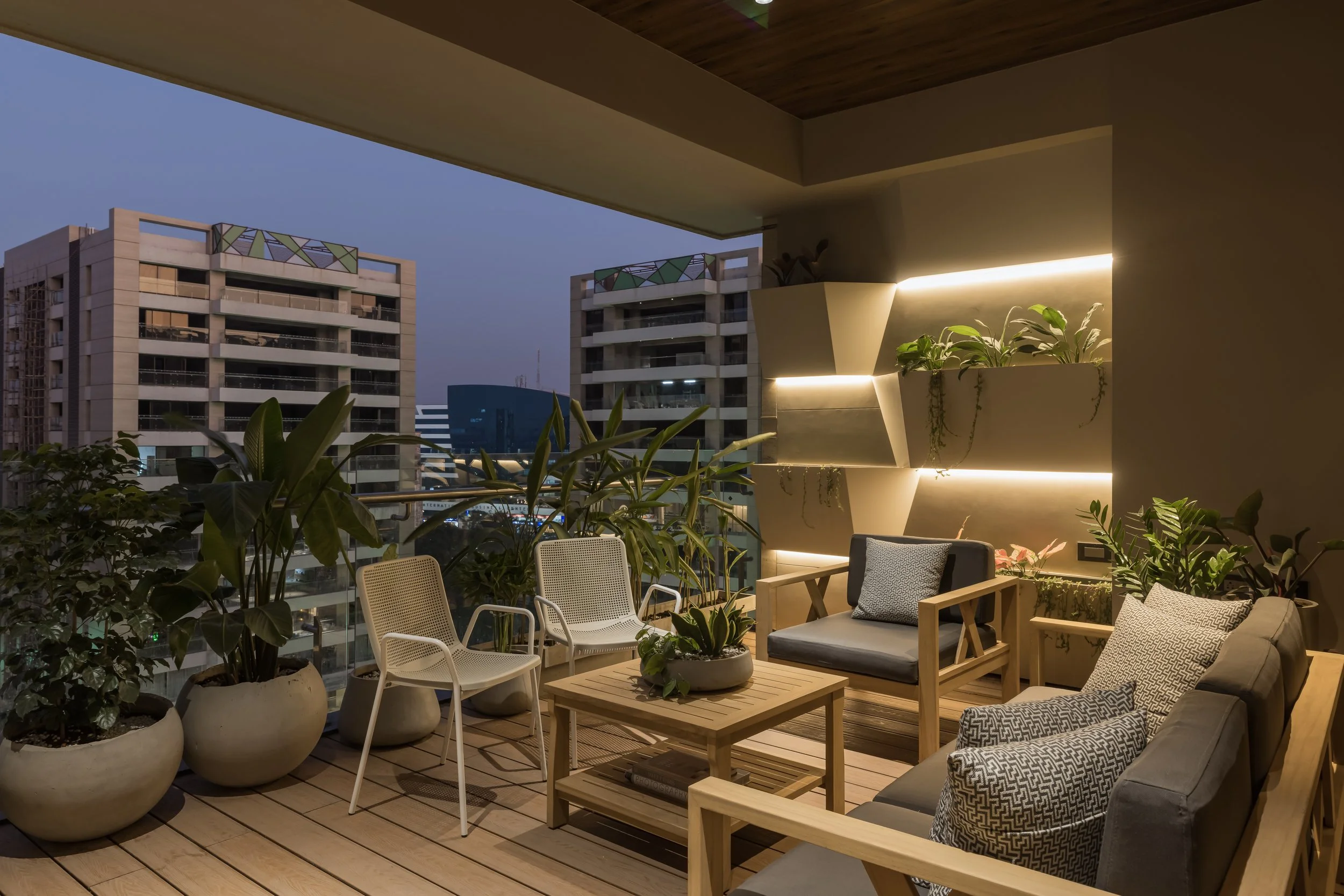 NANAVATI_S HOUSE_DEPICTIONS BY PRACHI KHASGIWALA (48).jpg