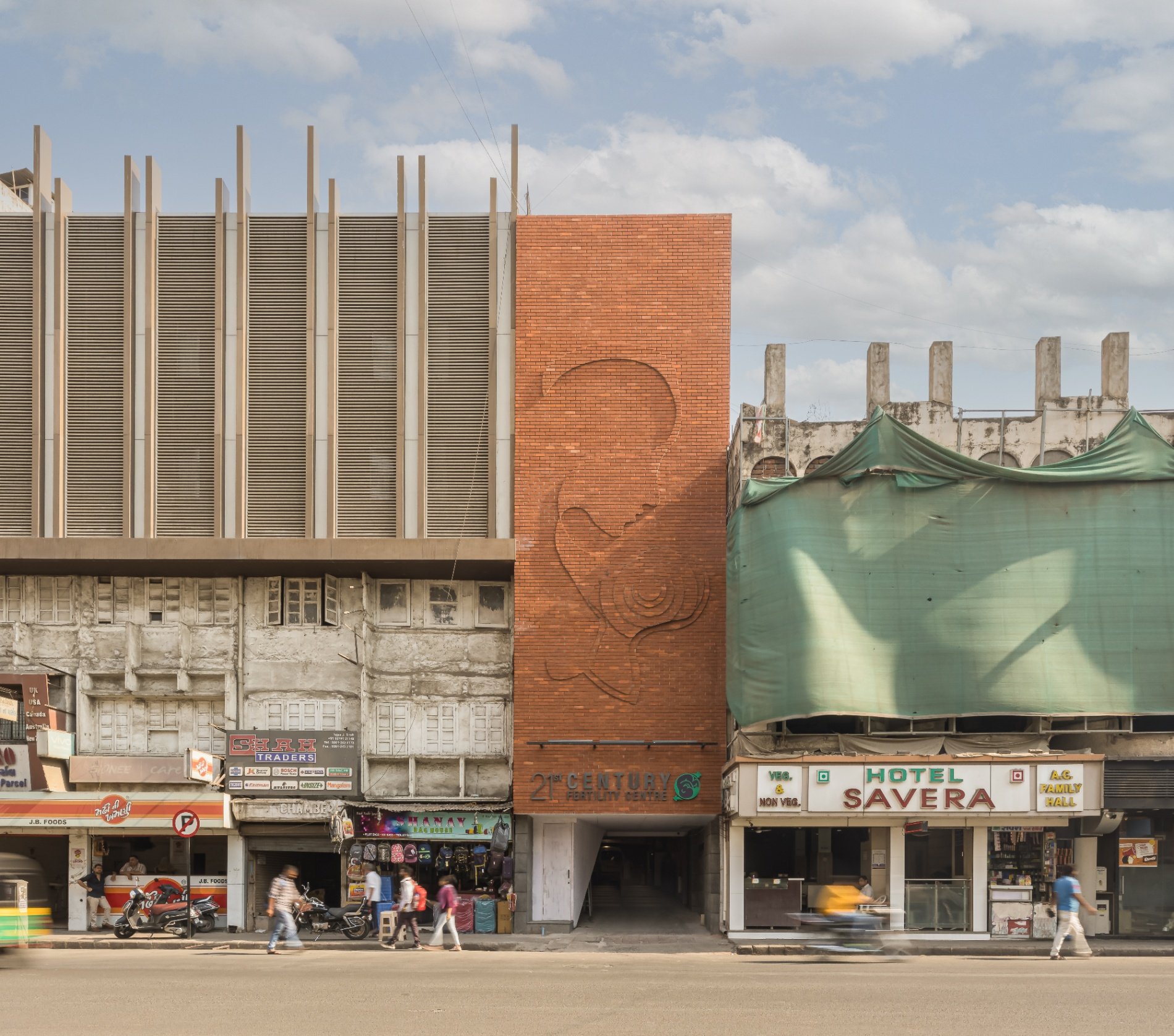 21 CENTURY_DEPICTIONS BY PRACHI KHASGIWALA-2.jpg