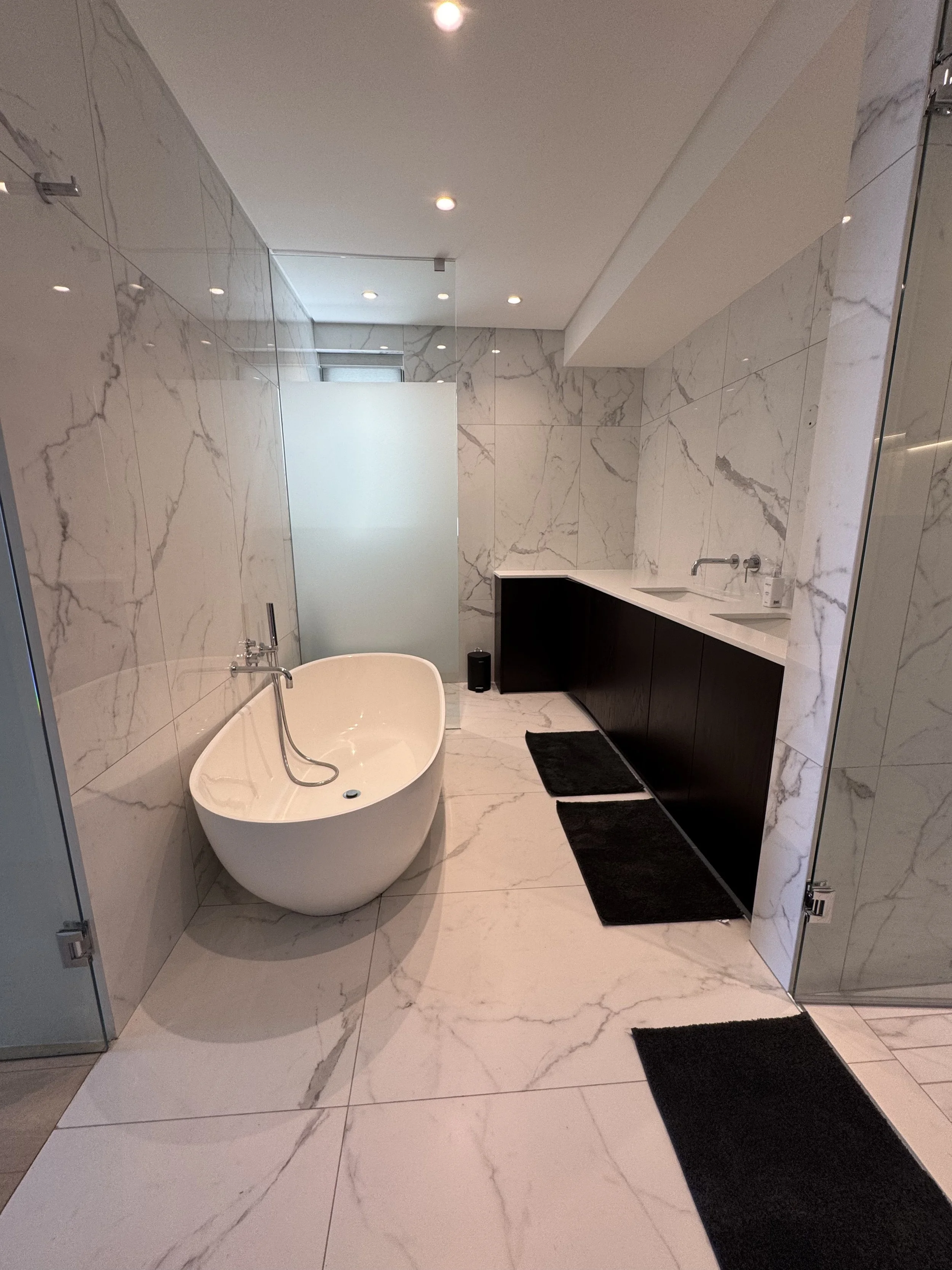 2nd Bedroom En Suite Bathroom