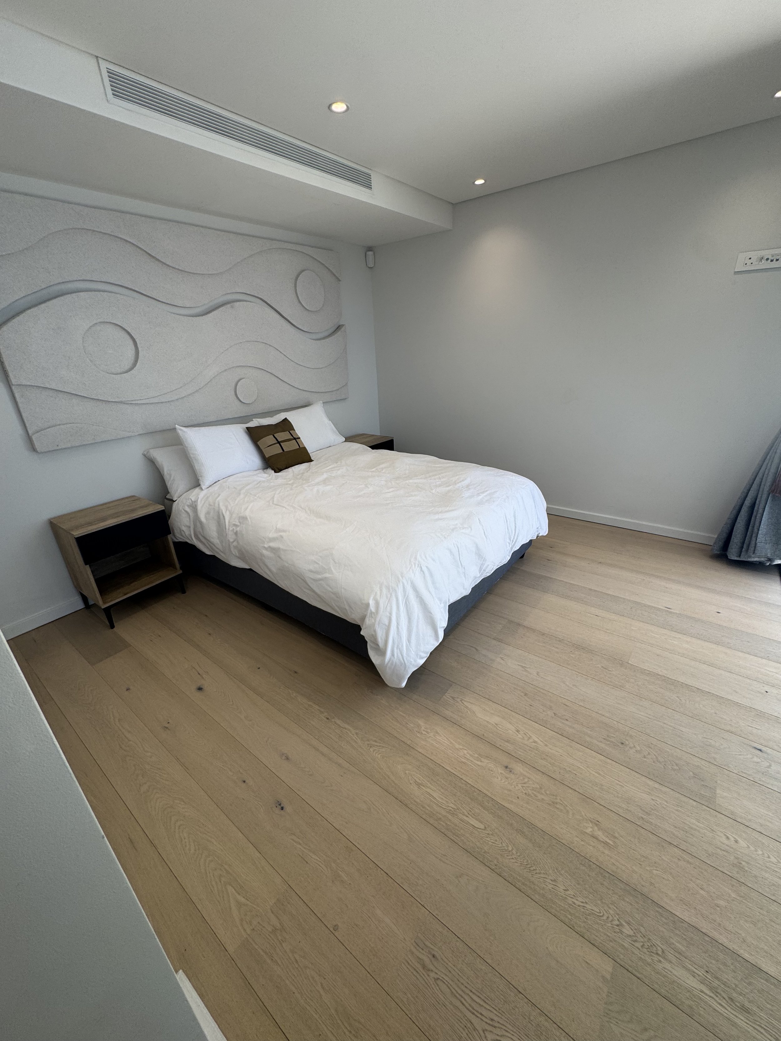 4th Bedroom (or office)