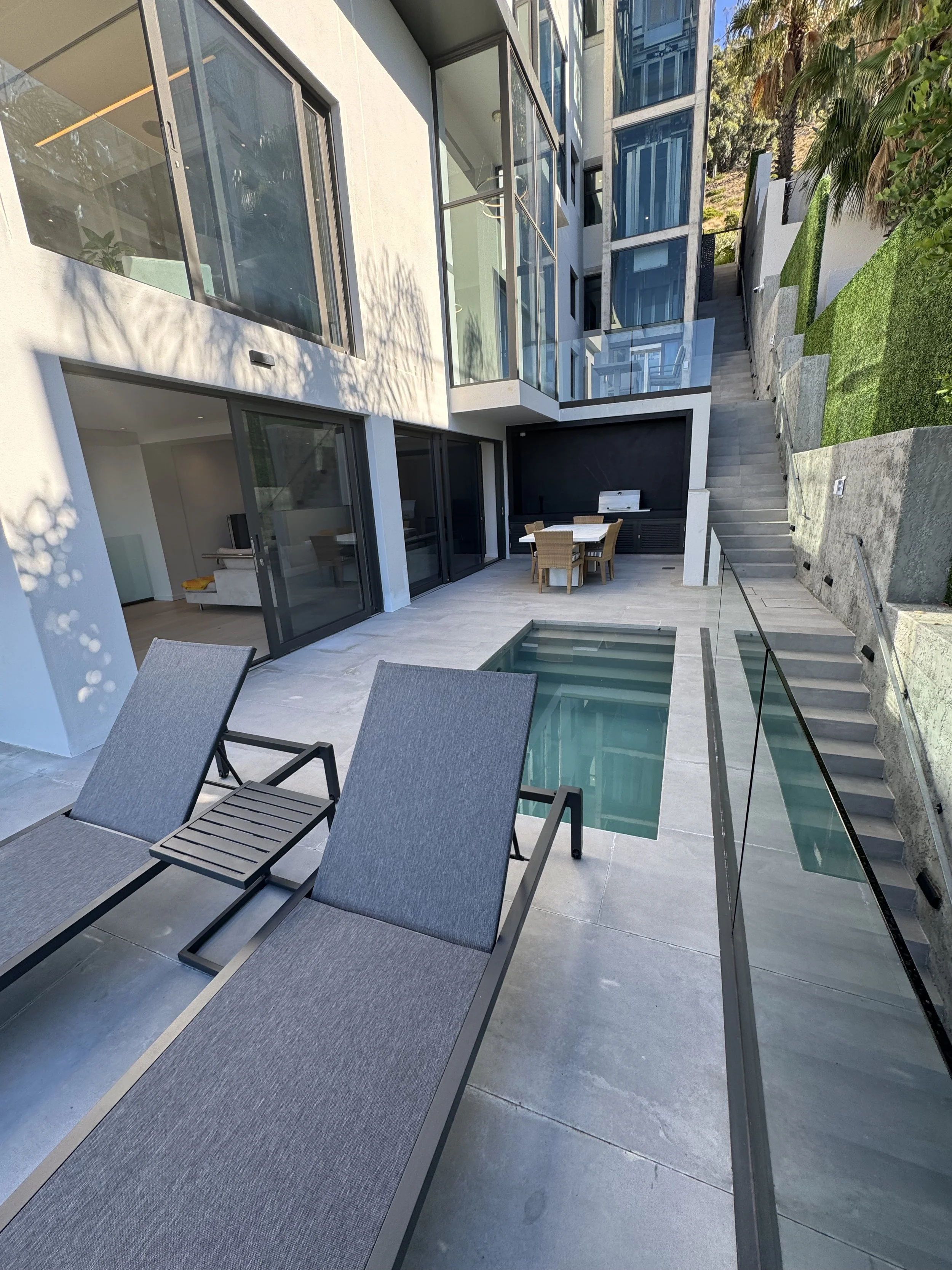 Pool Deck - Upper Level