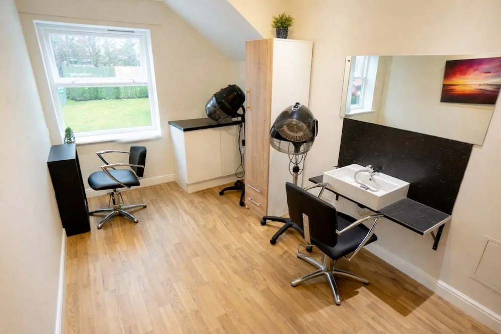 woodlands hair salon
