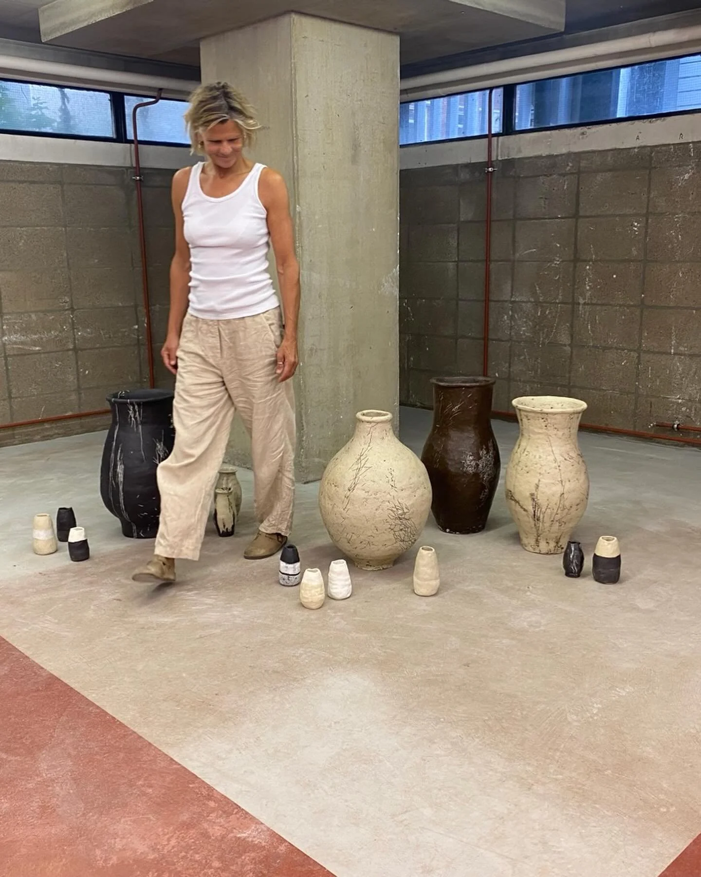 Blij met mijn &ldquo;bekraste potten&rdquo; #clay #handformedceramics #claynature #traces