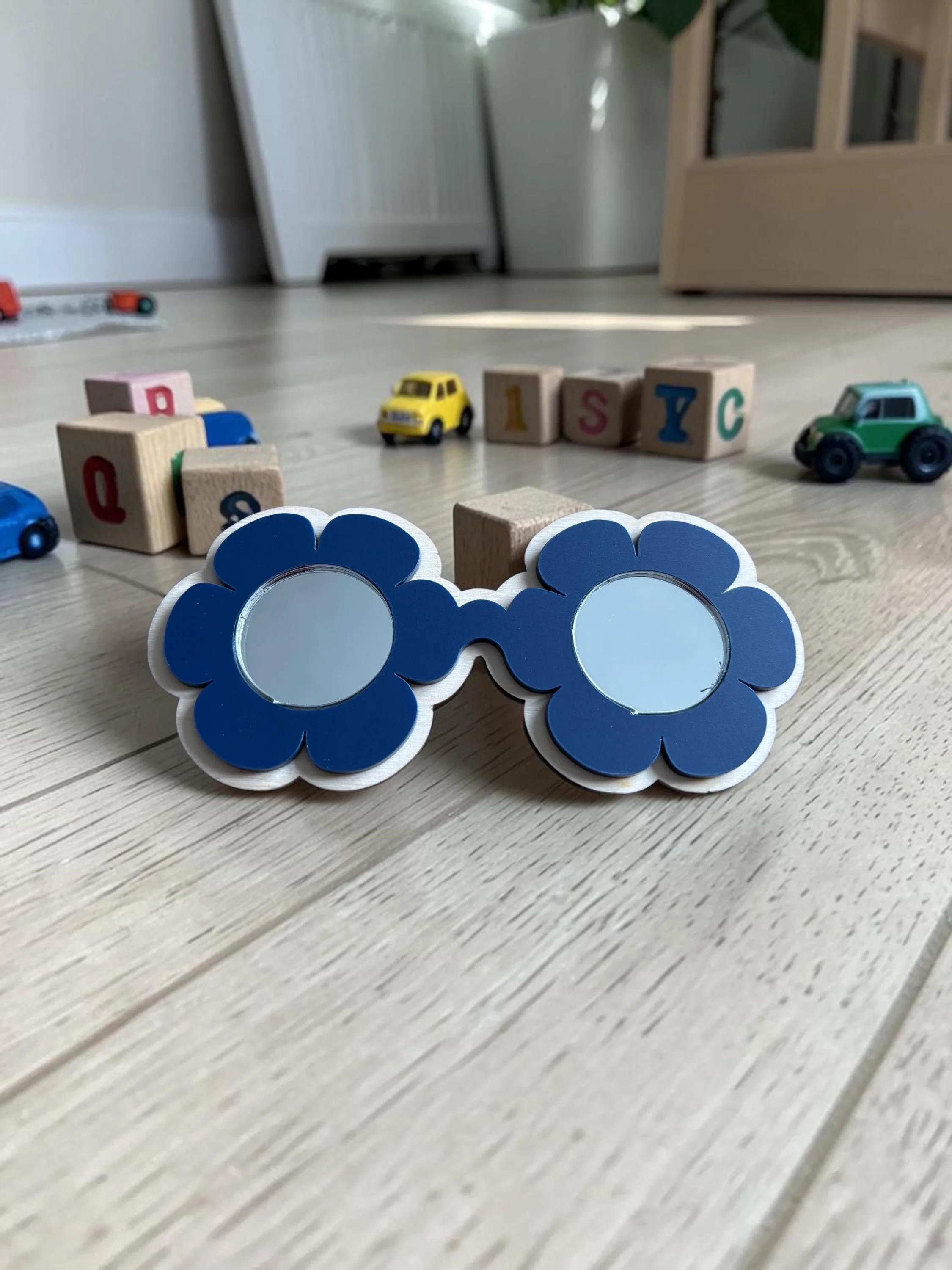 https://i.etsystatic.com/21960029/r/il/976dc8/7904017434/il_fullxfull.7904017434_cuhj.jpg