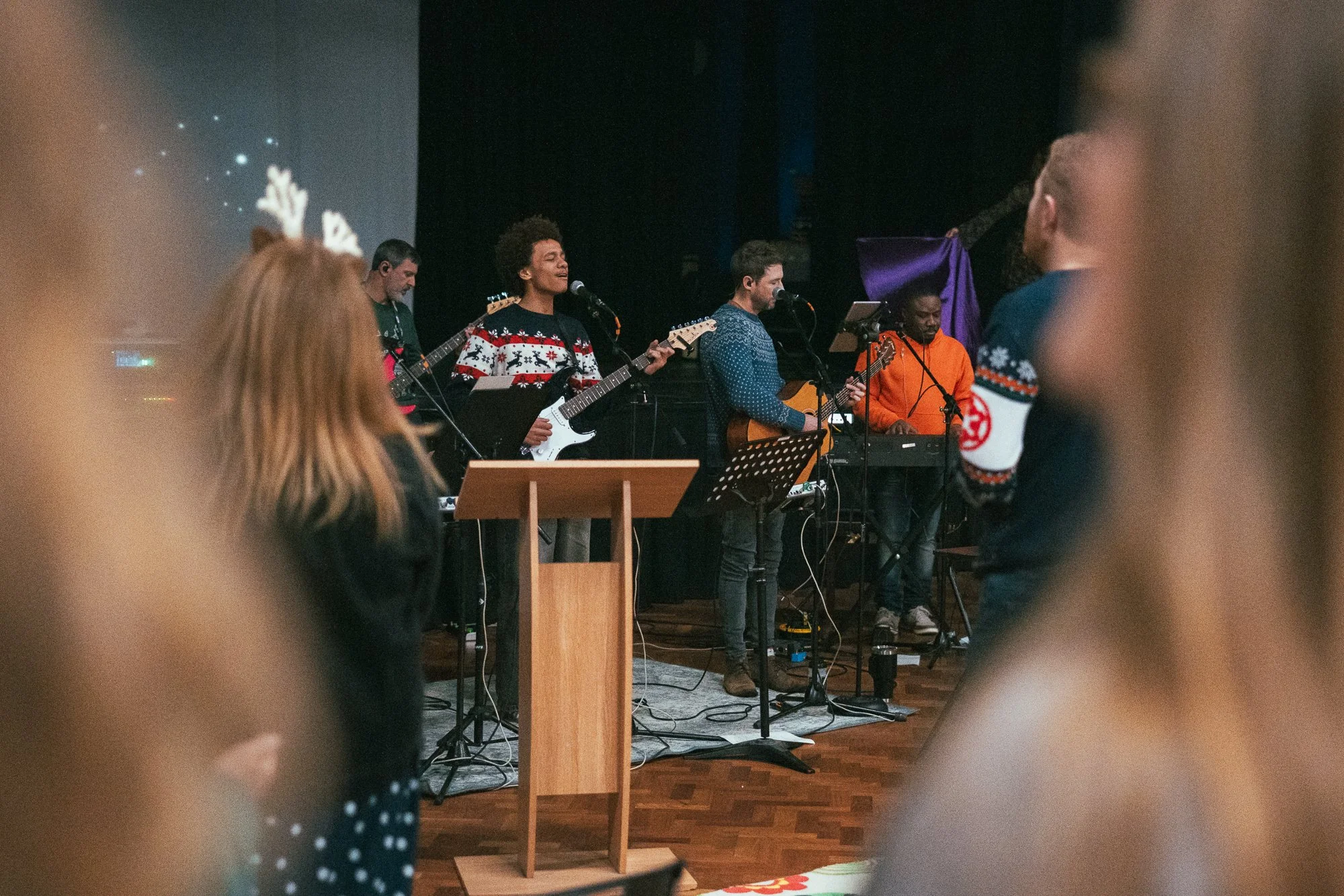 Worship at Taunton Vineyard Church