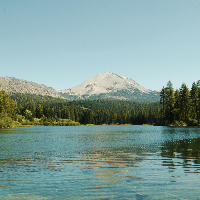 Belonging in Two Places: A Reflection on Leaving Home, Living Abroad, and Finding Yourself Between Worlds