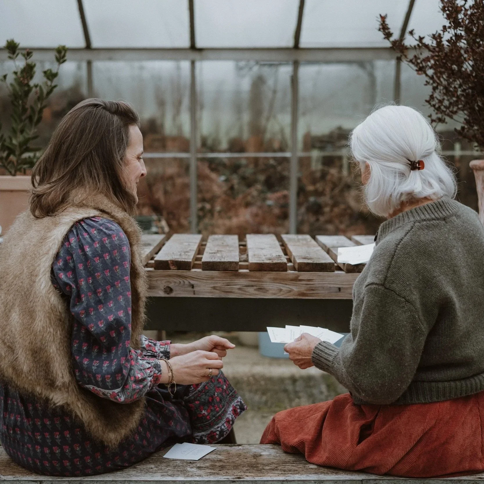 natural portraits of conversations between mum and daughter