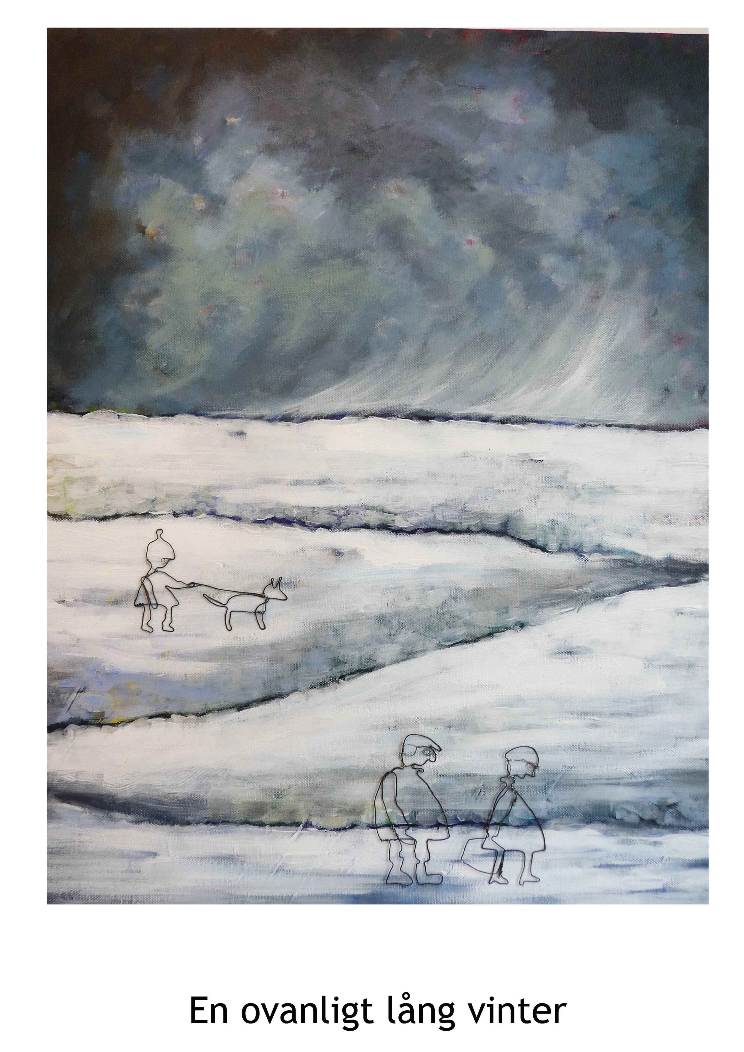 Konstnärlig målning av ett snötäckt landskap med tre stickfigurliknande figurer, en av dem med hund och två med lådor, under en mörk, stormig himmel.