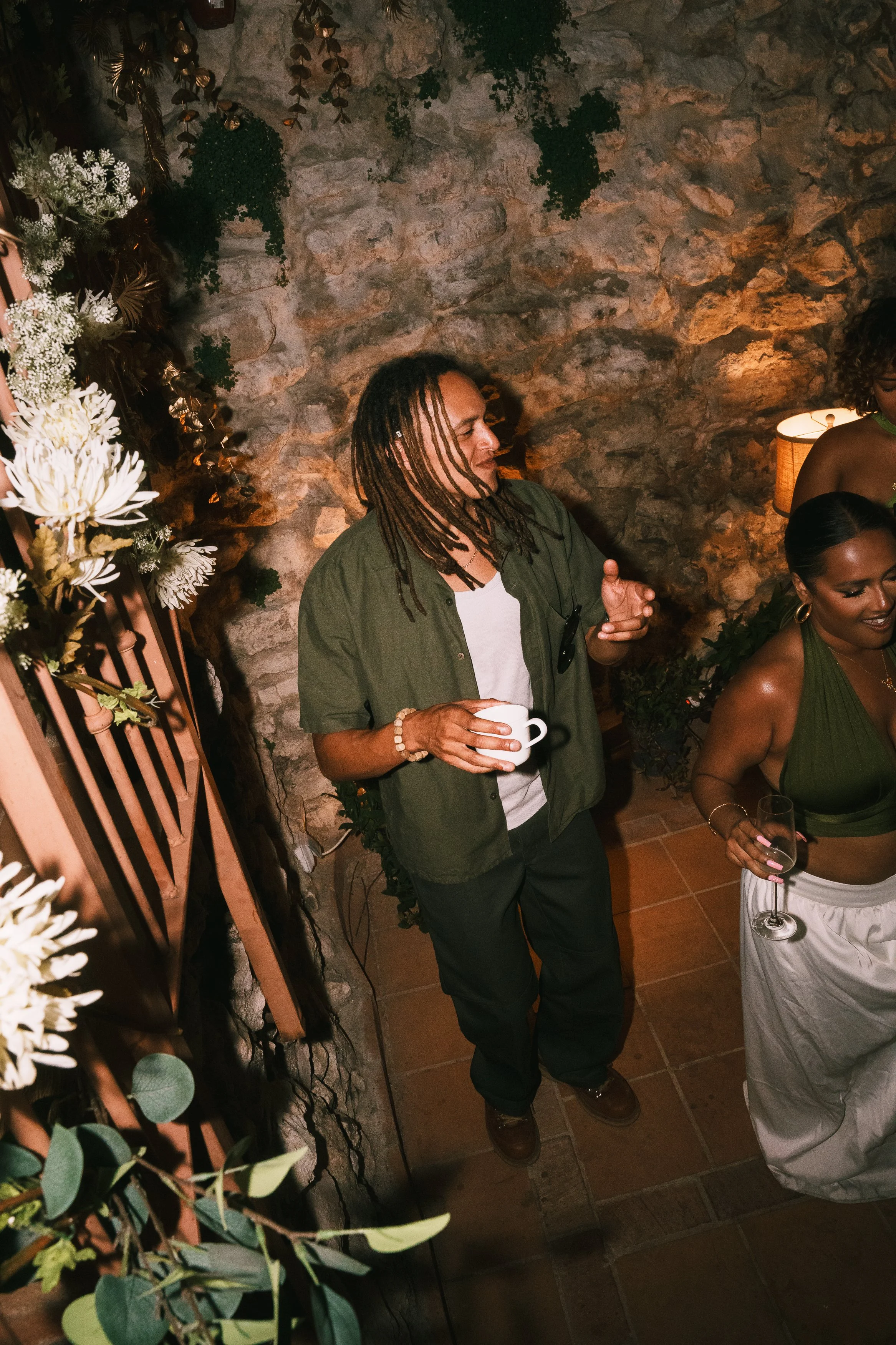 rolandak | Avs for video | HQ-1-2.jpg