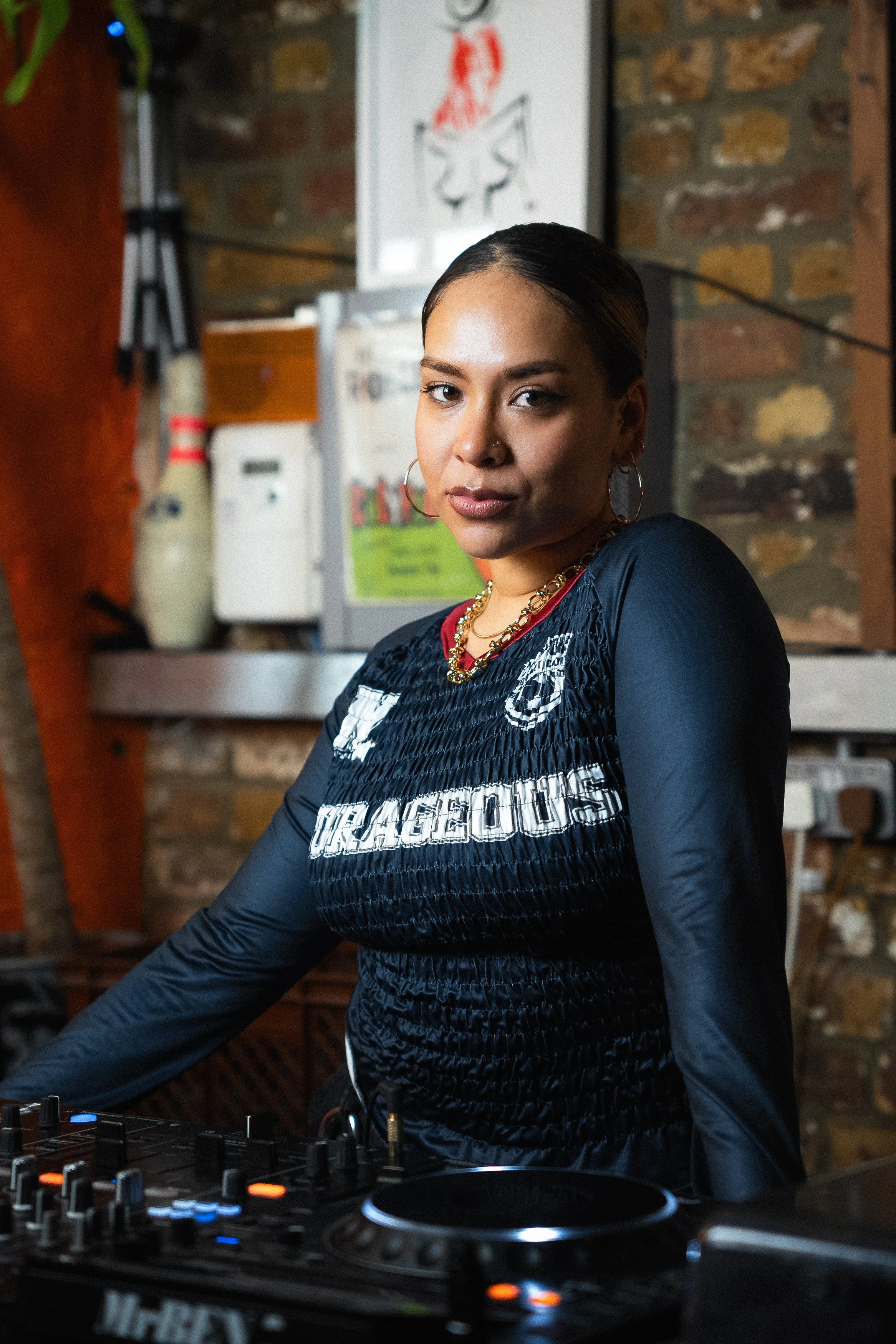 rolandak | Ana | HQ-1.jpg