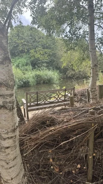 Picnic spot by the river Stour