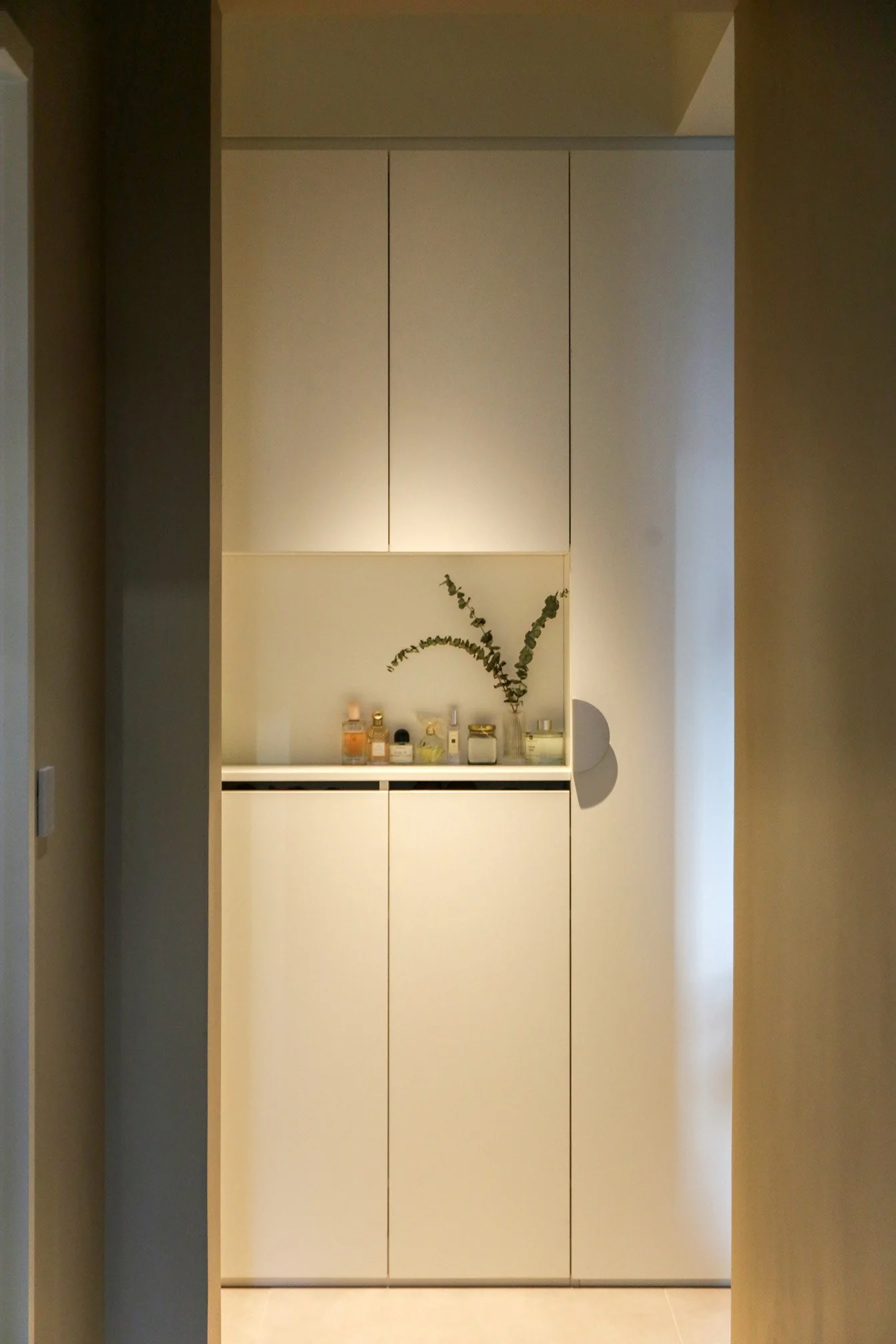 Apartment Jocelyn - Neutra Architects 7.jpg