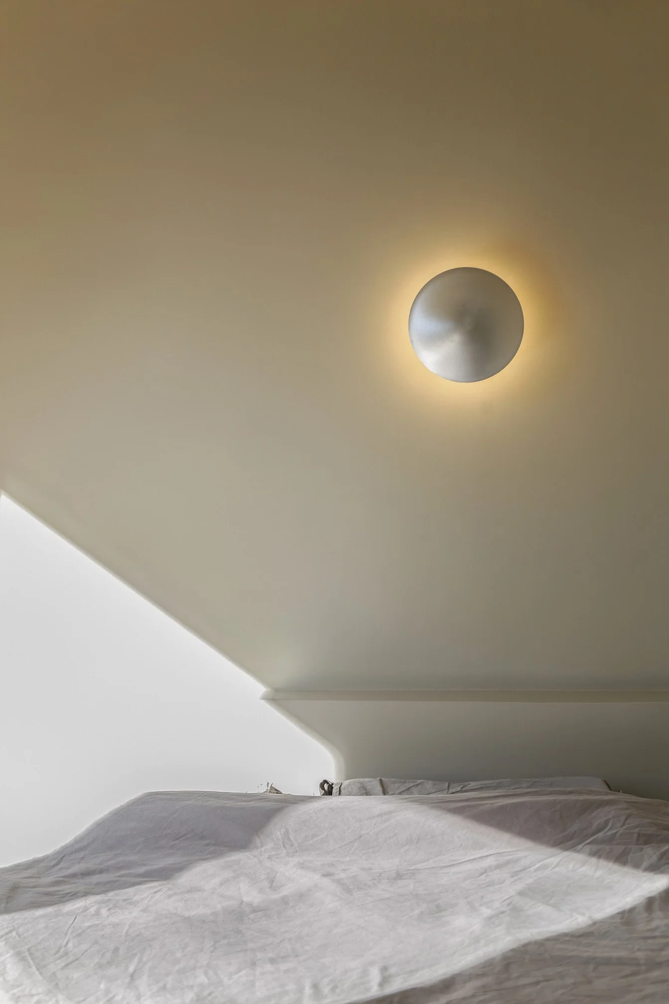 Apartment Jocelyn - Neutra Architects 10.jpg