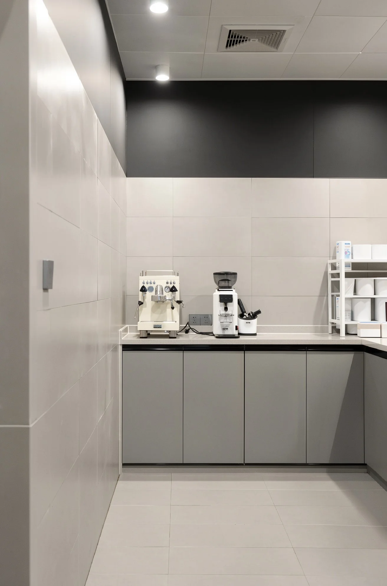 Loveramics JM Warehouse_56.jpg