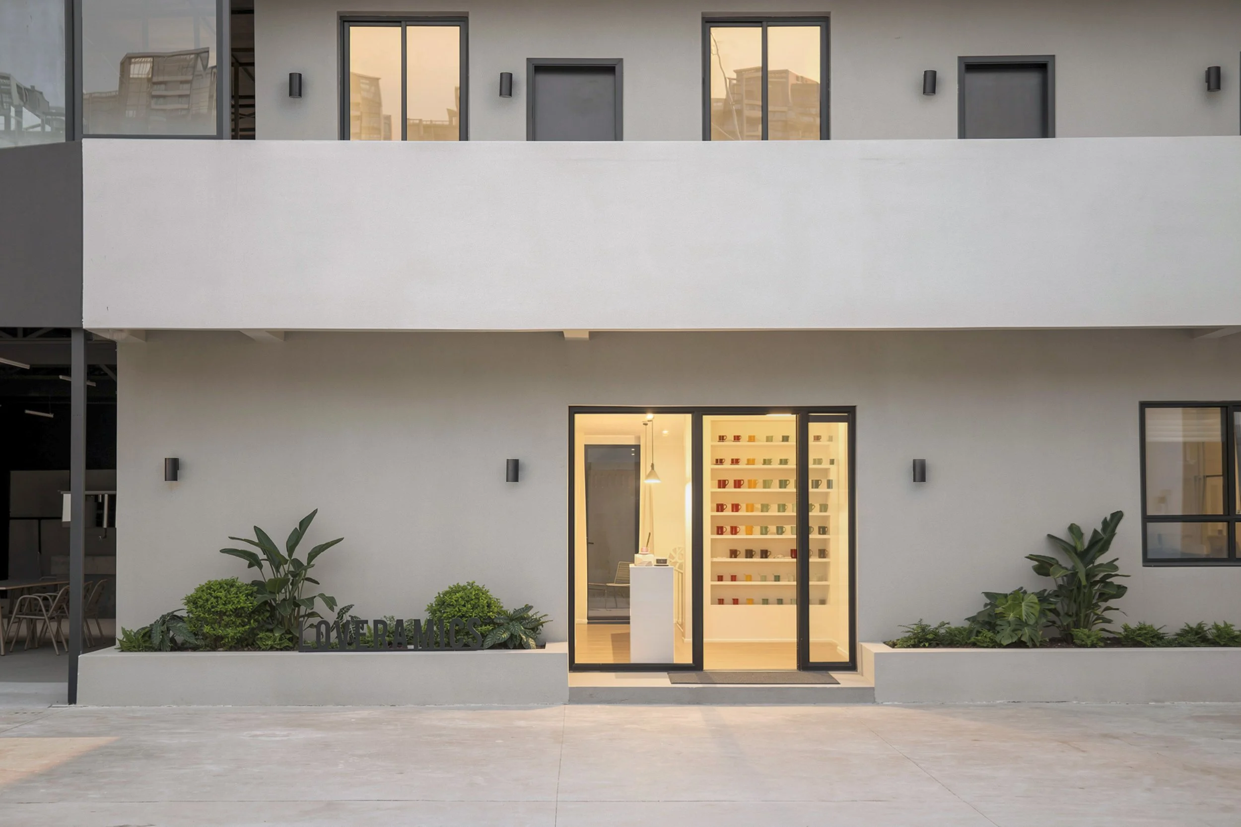 Loveramics JM Warehouse_08.jpg