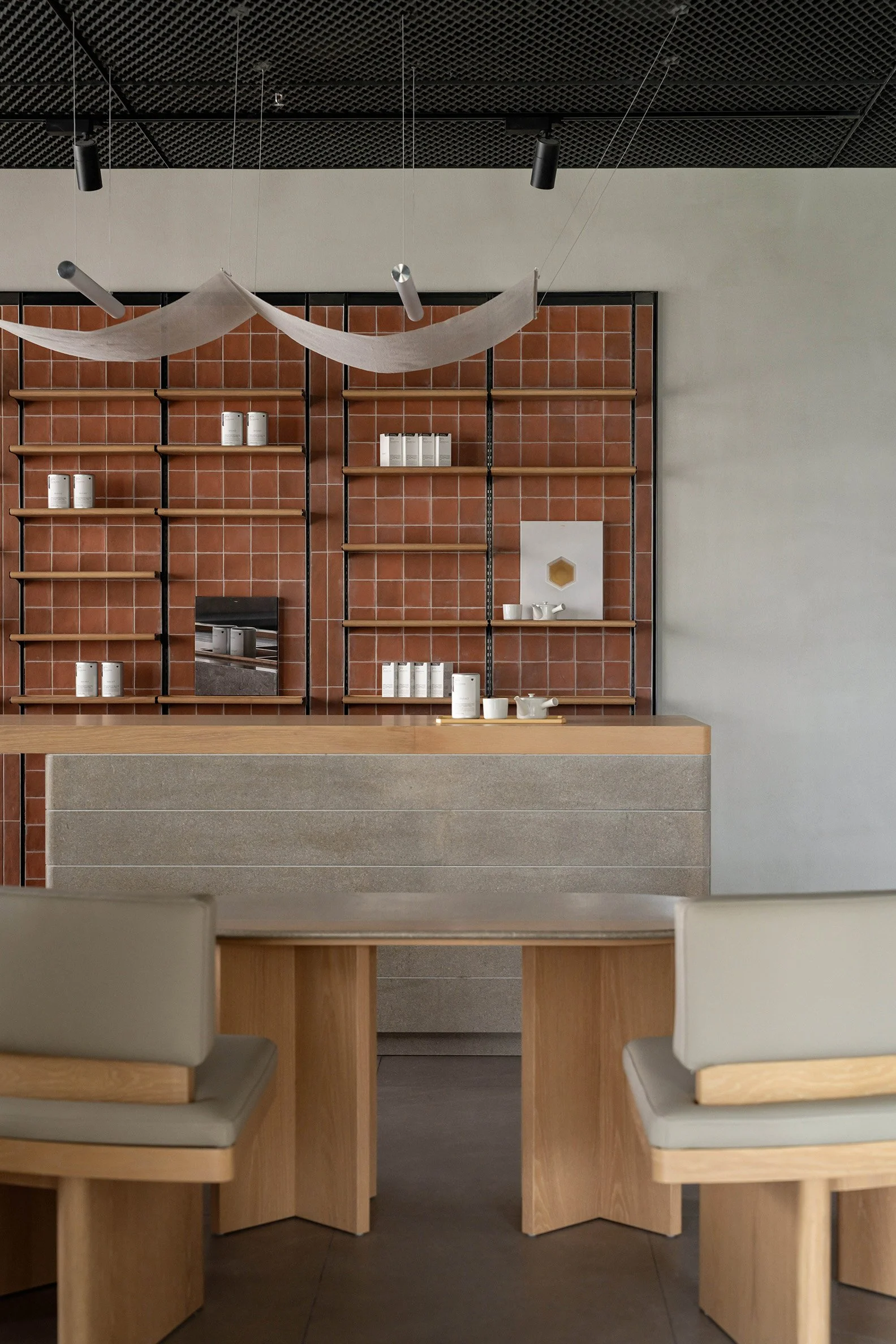 Basao Office - Neutra Architects 26.jpg