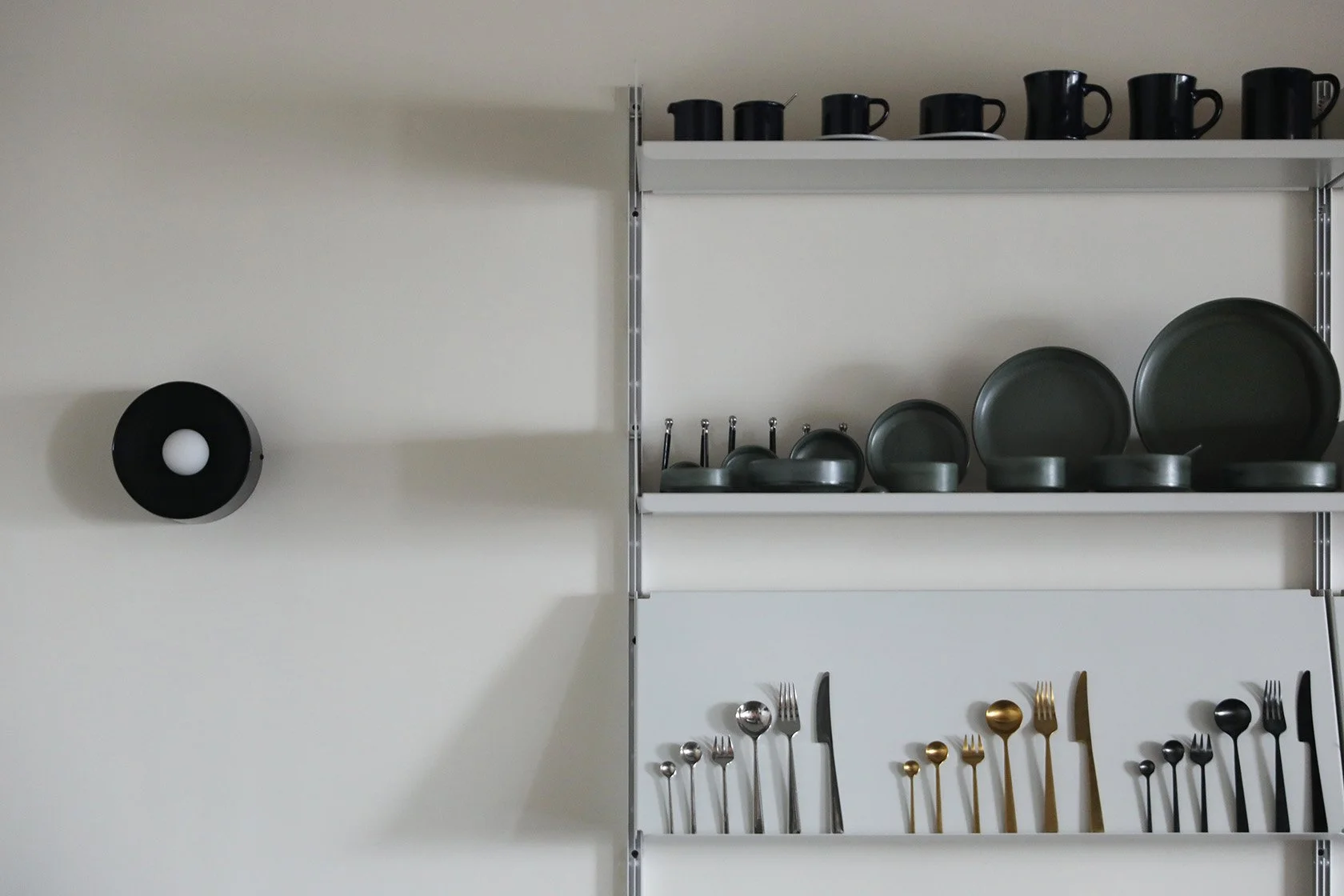 Loveramics SZ Office - Neutra Architects 23.jpg