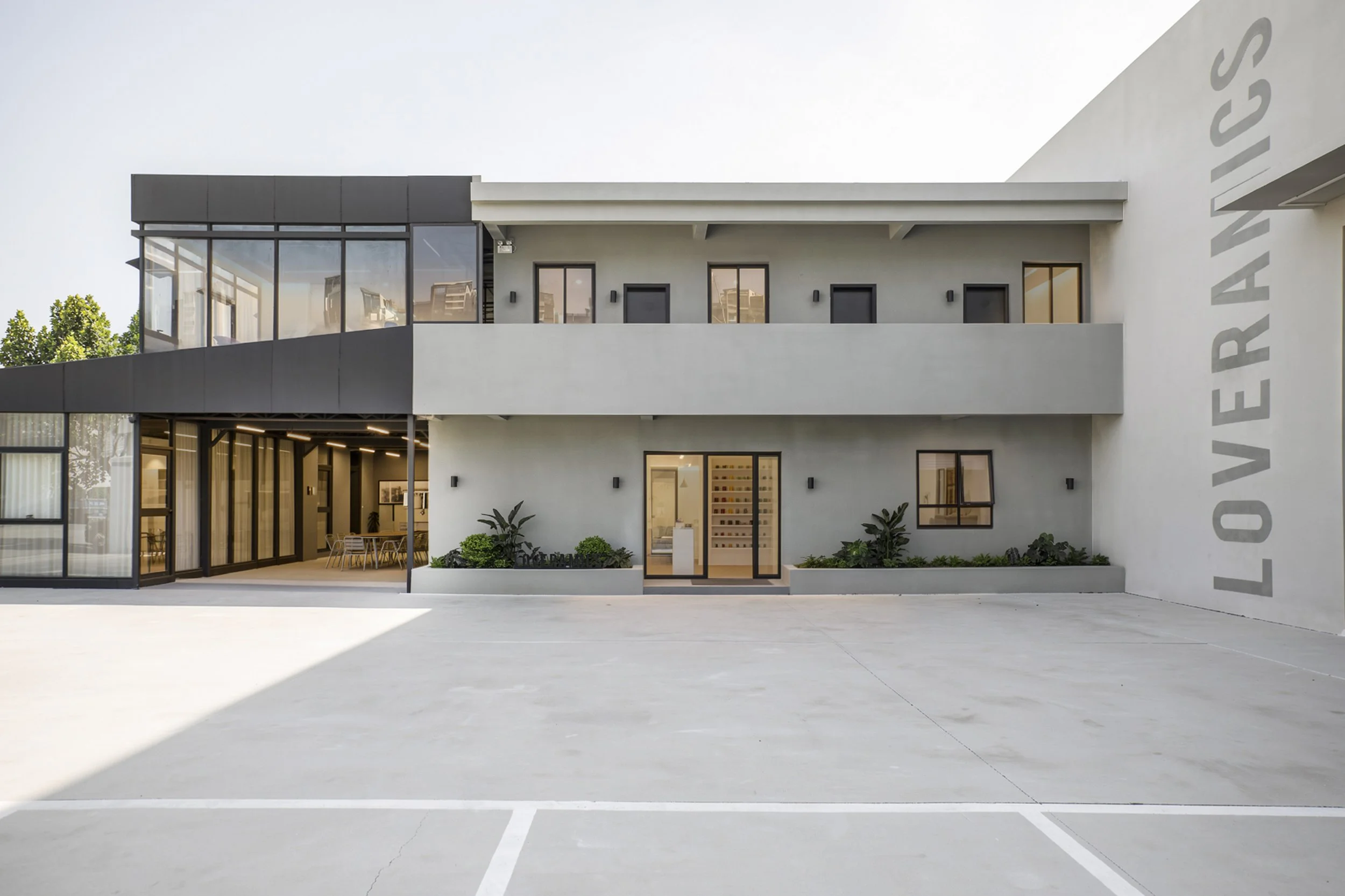 Loveramics JM Warehouse_07.jpg