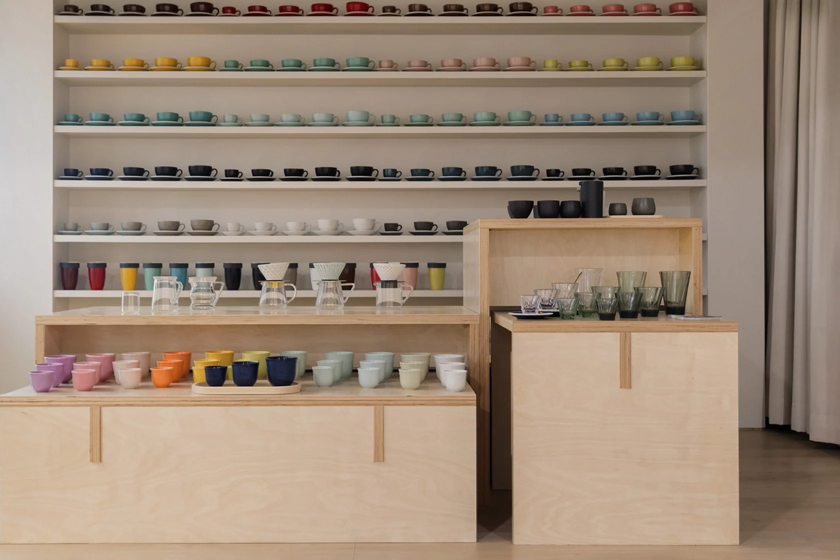 Loveramics SZ Office - Neutra Architects 1.jpg