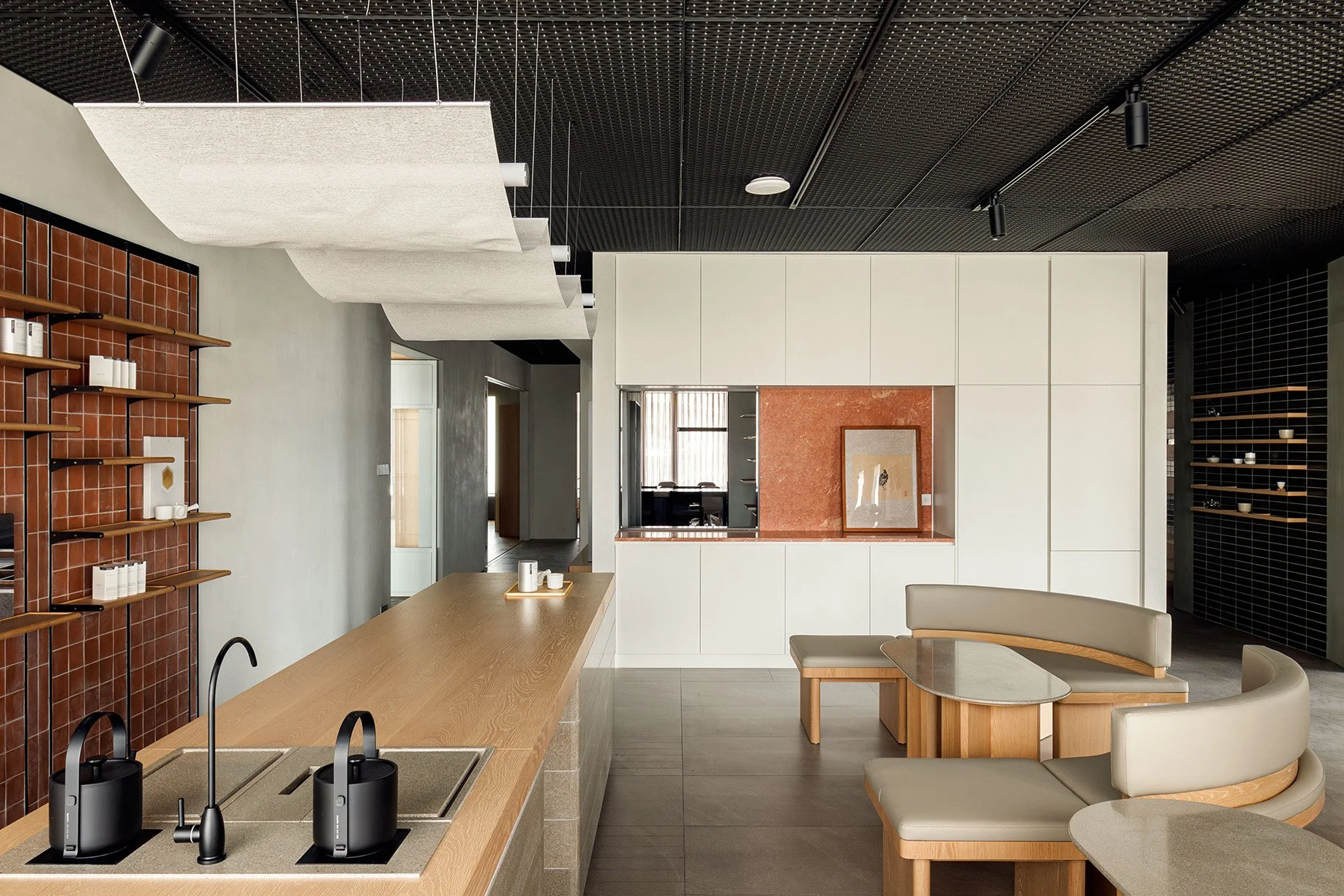 Basao Office - Neutra Architects 4.jpg