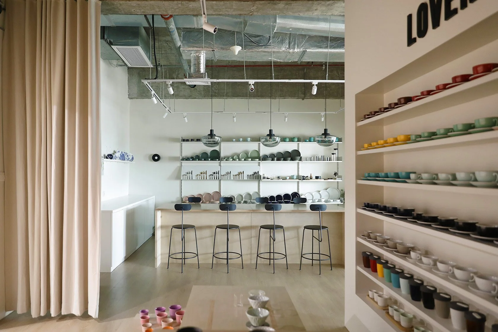 Loveramics SZ Office - Neutra Architects 18.jpg