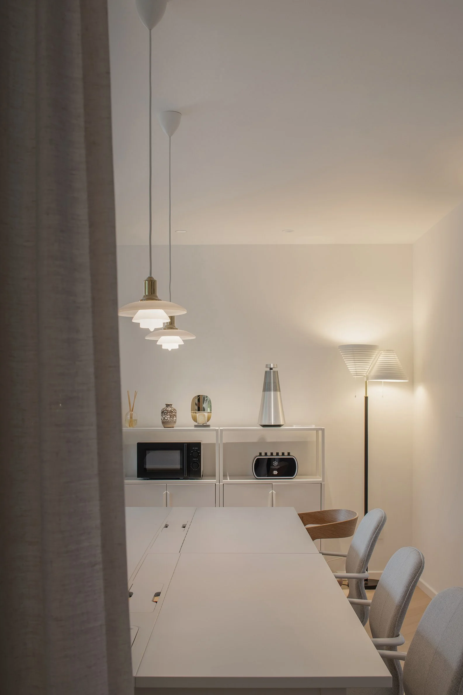 LH BJ Office - Neutra Architects 8.jpg