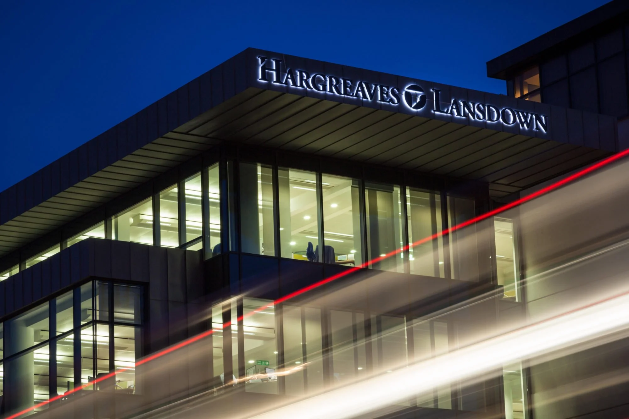 Hargreaves-Lansdown Exterior Illuminated signage