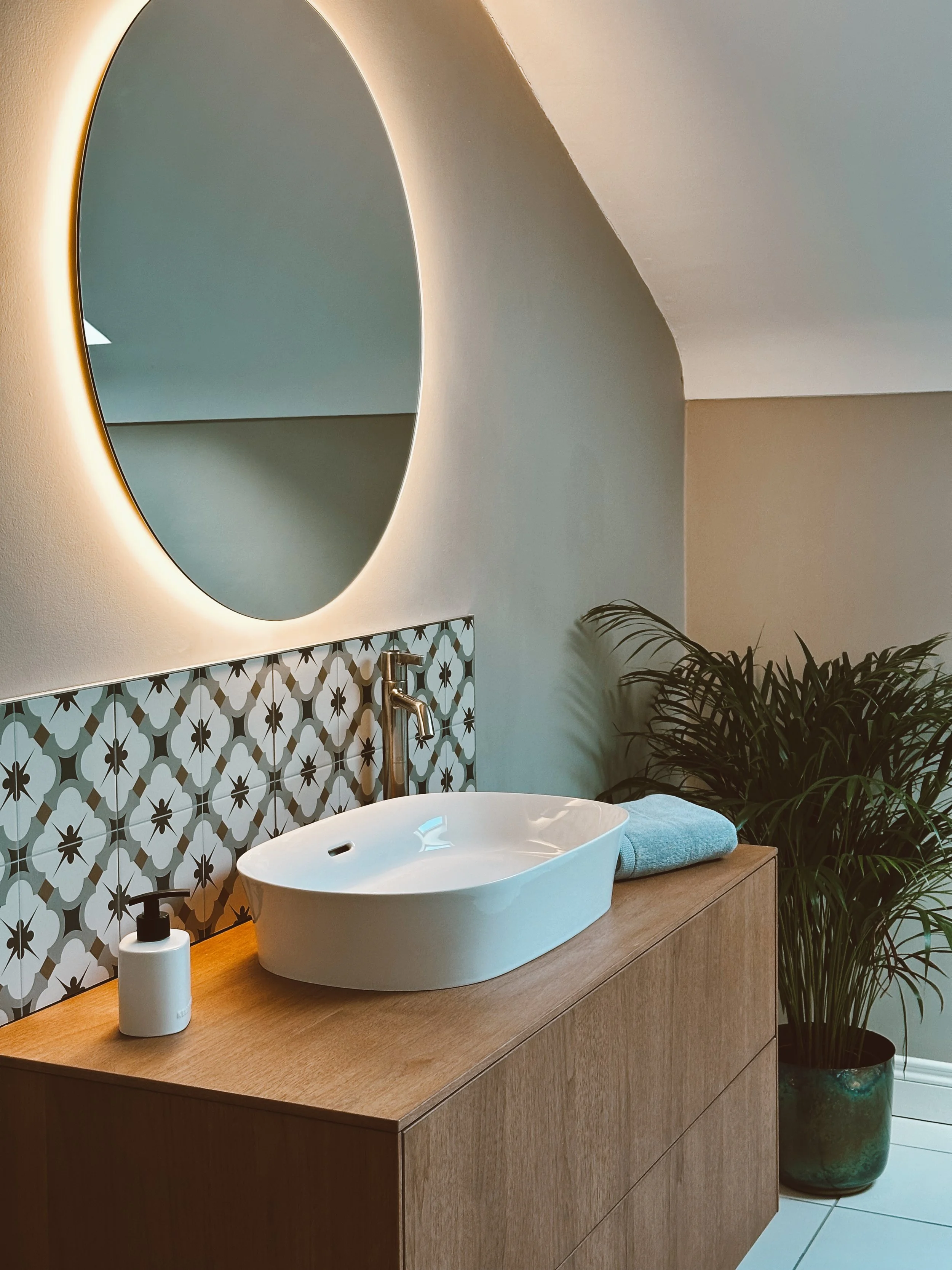 Private bathroom at Maine House Galgorm in Galgorm Ballymena