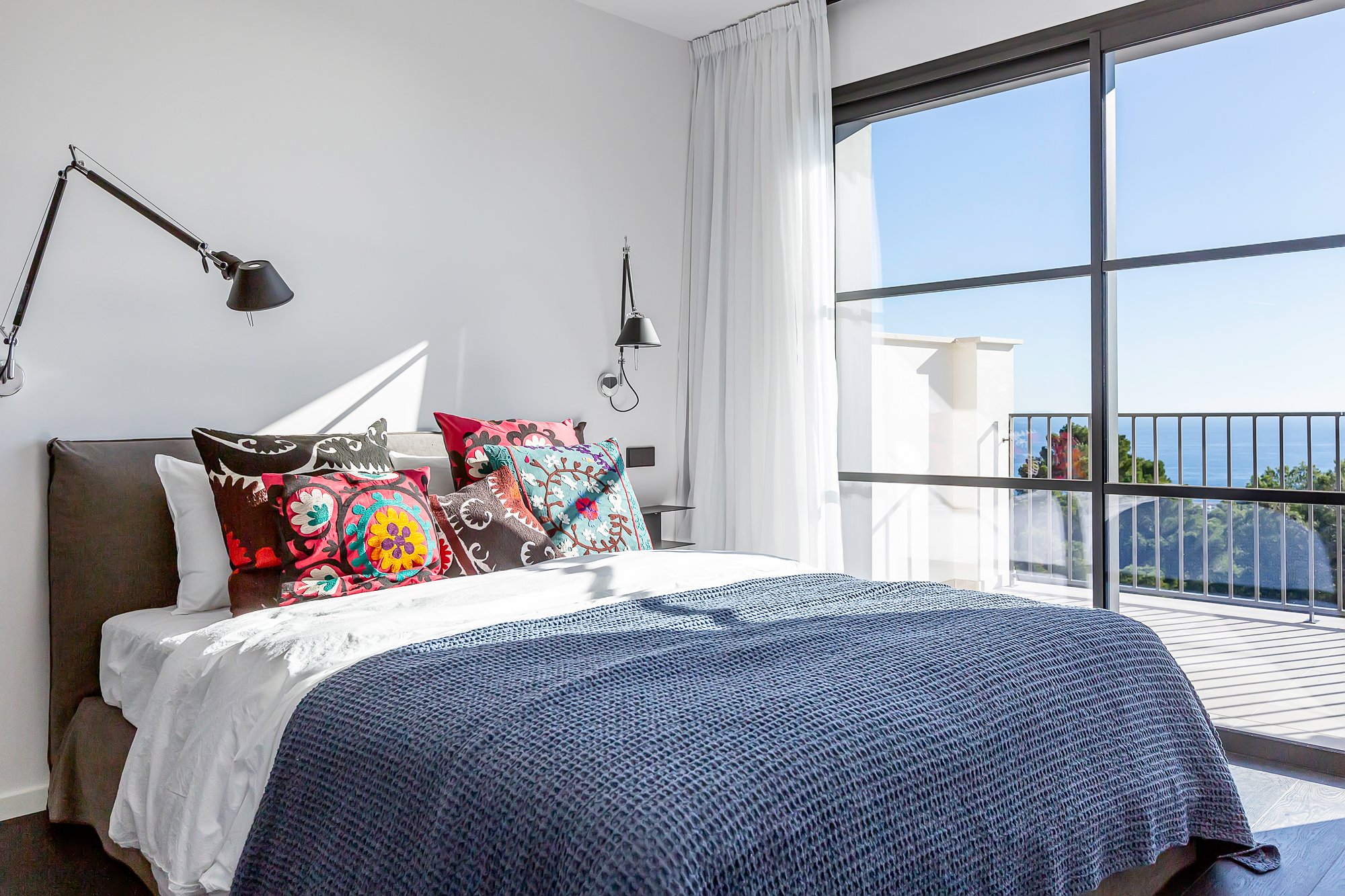 Ahler San Raphael 50-7469.jpg