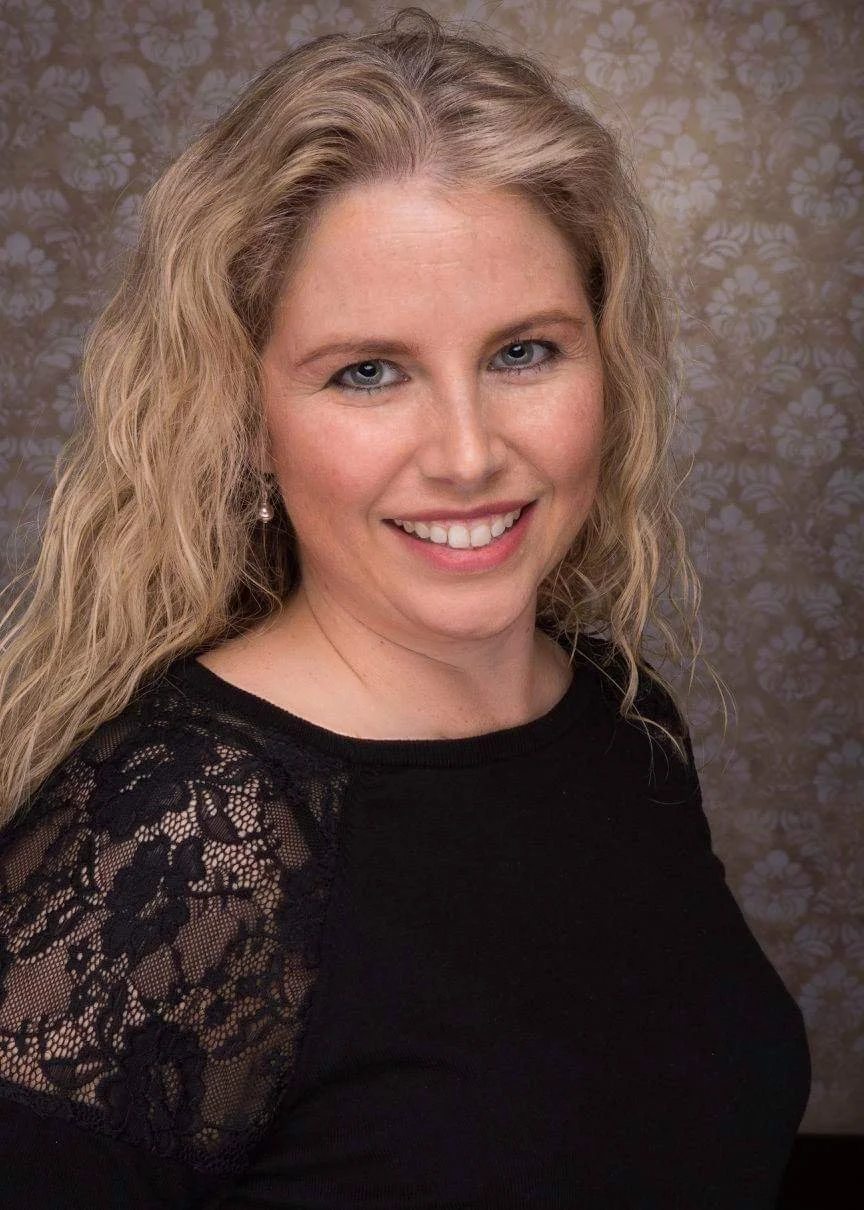 Healing &amp; Hustle: How Chiropractic Helps Sabrina Stay on the Go