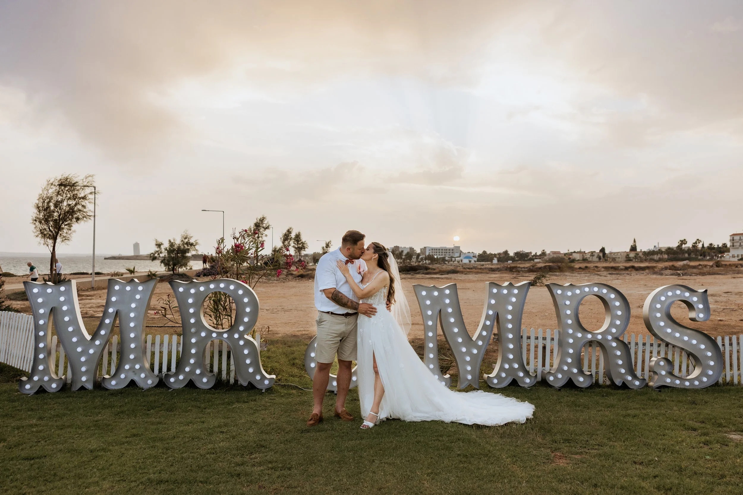 Katie & Izzy-780.jpg