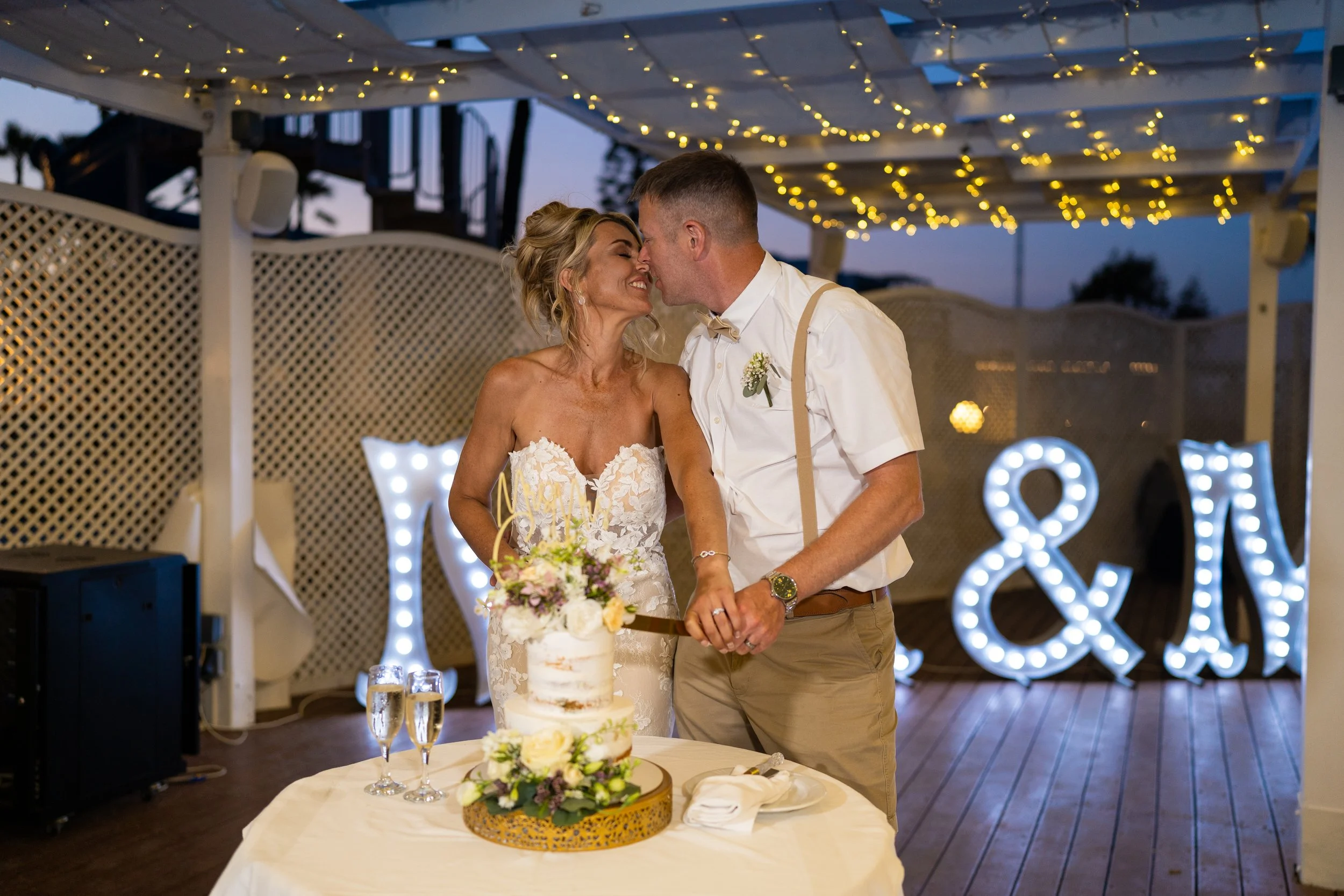 Lindsey & Jonathon-716.jpg