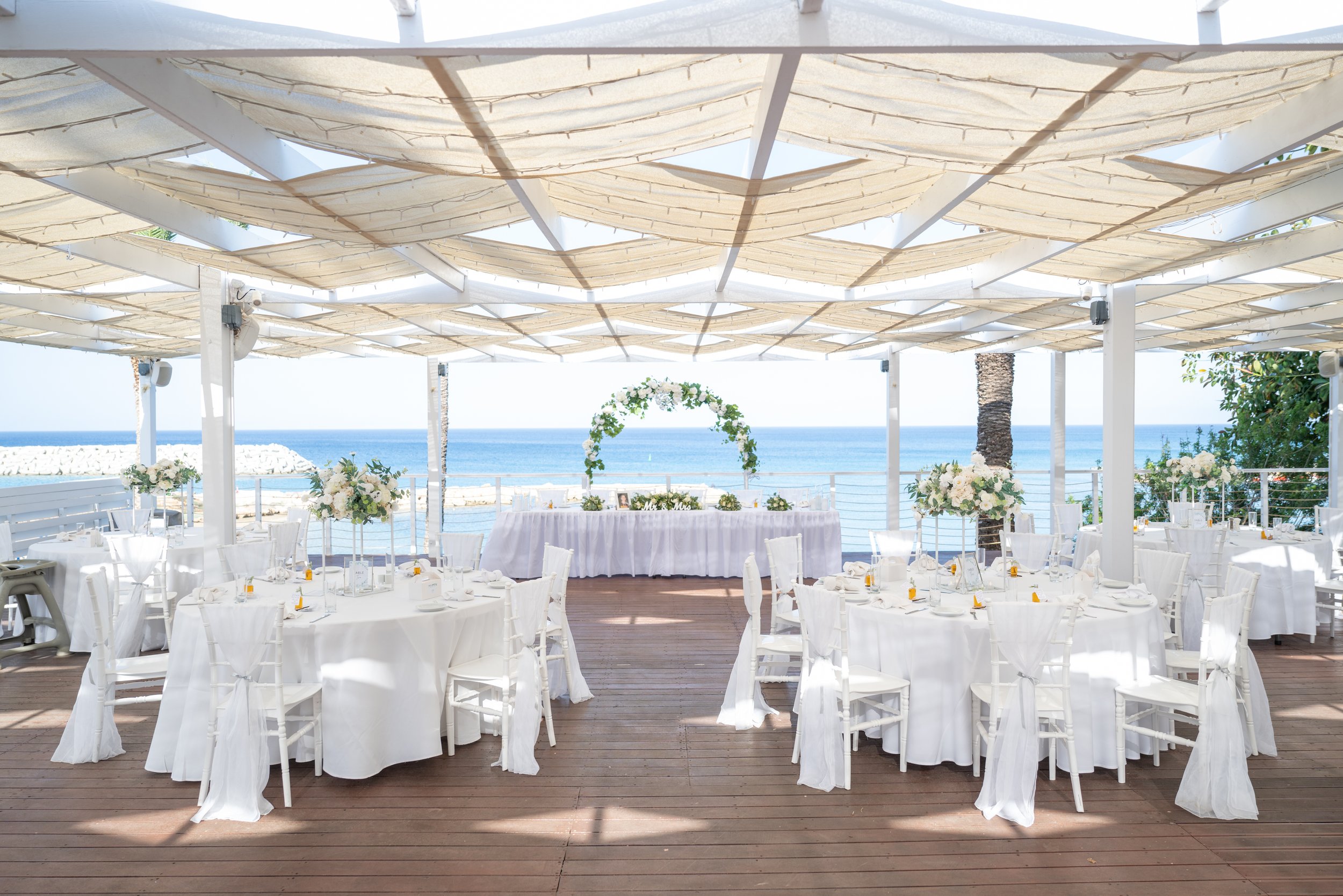 Leighanne & Paul - 001.jpg