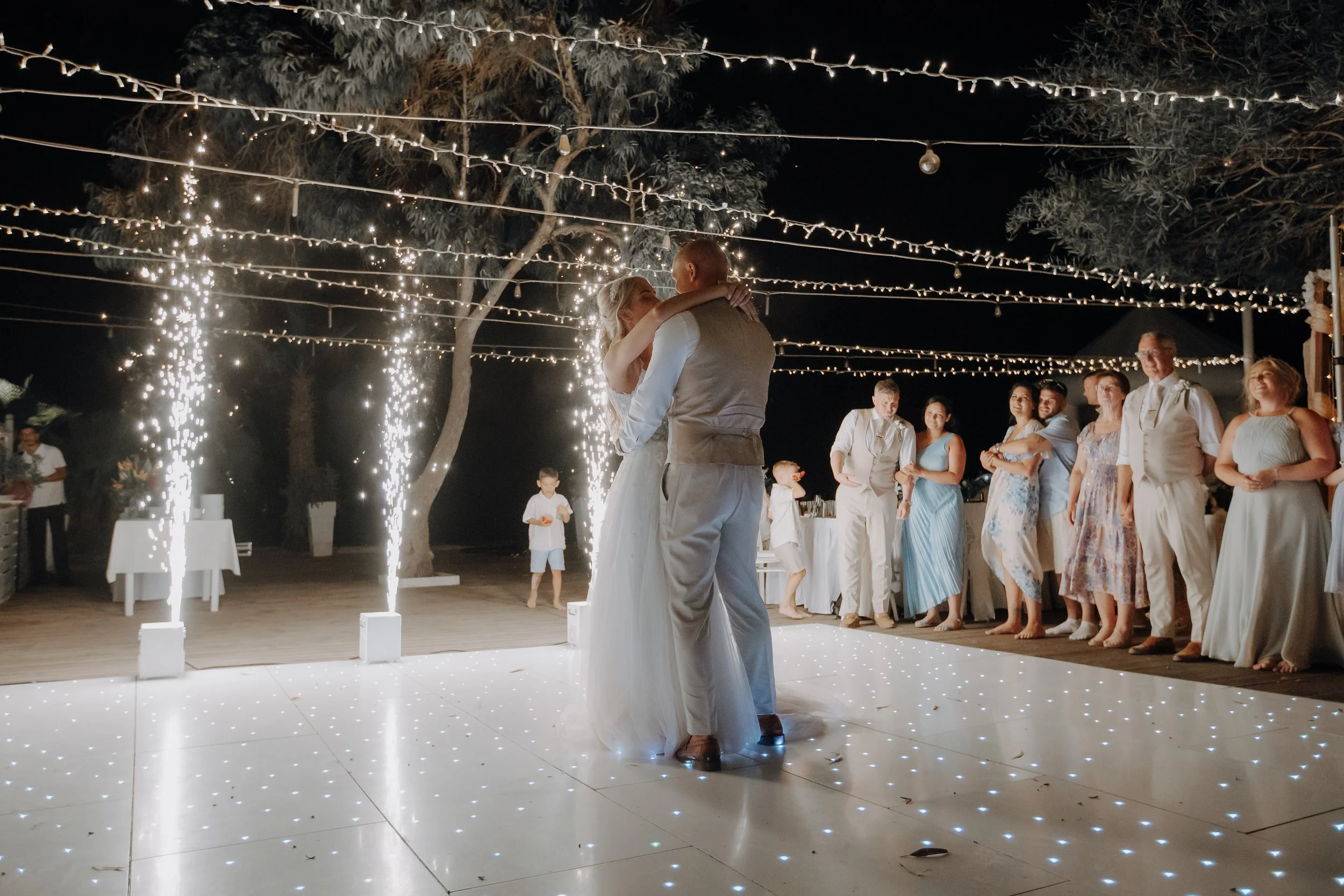 Amanda & Mark-744.jpg