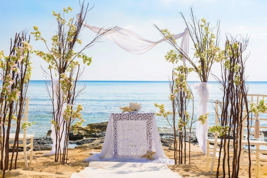 ay. thekla beach - 9.jpg