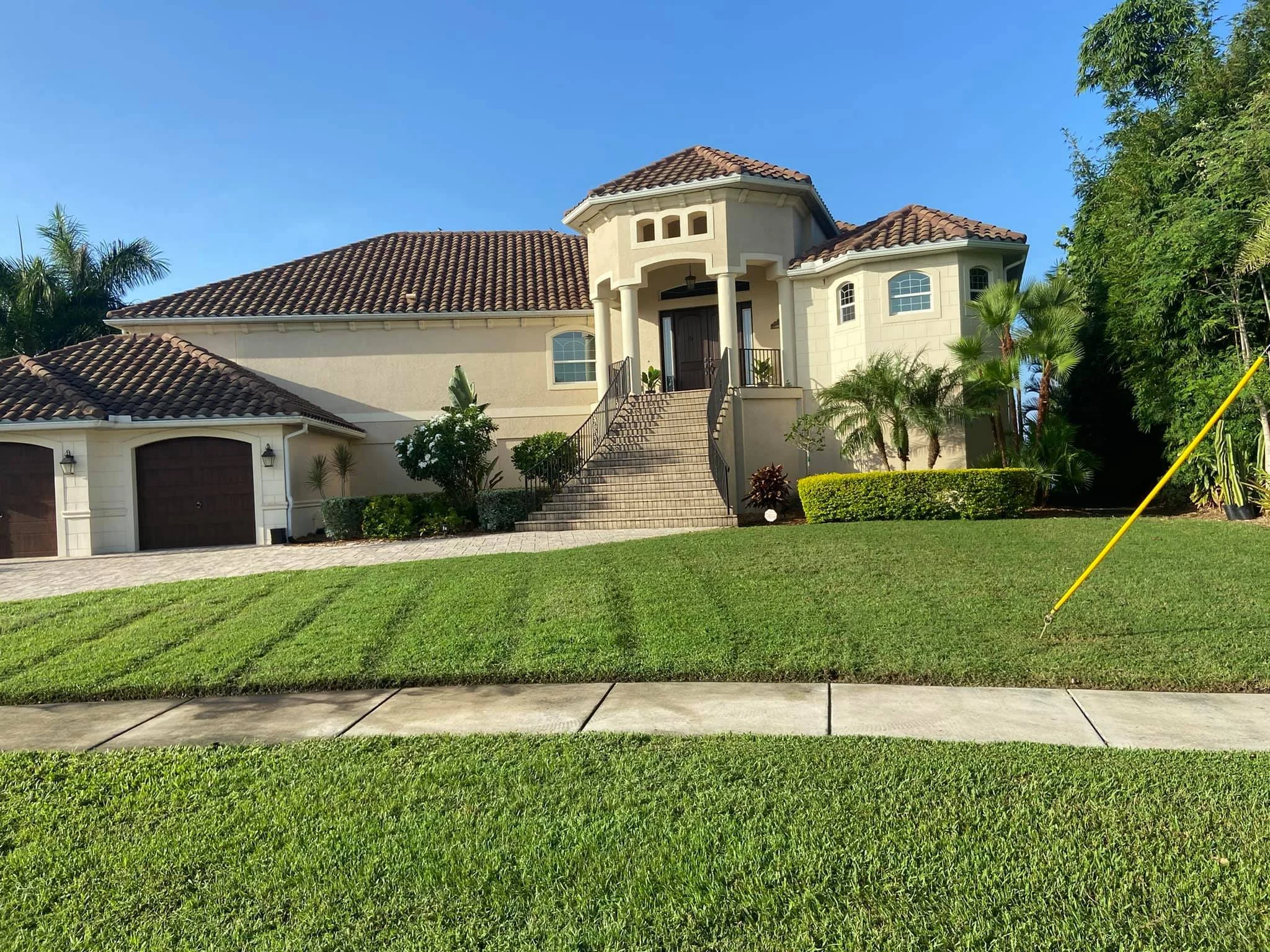 Property maintained by LD Lifestyles in Port Charlotte, FL.